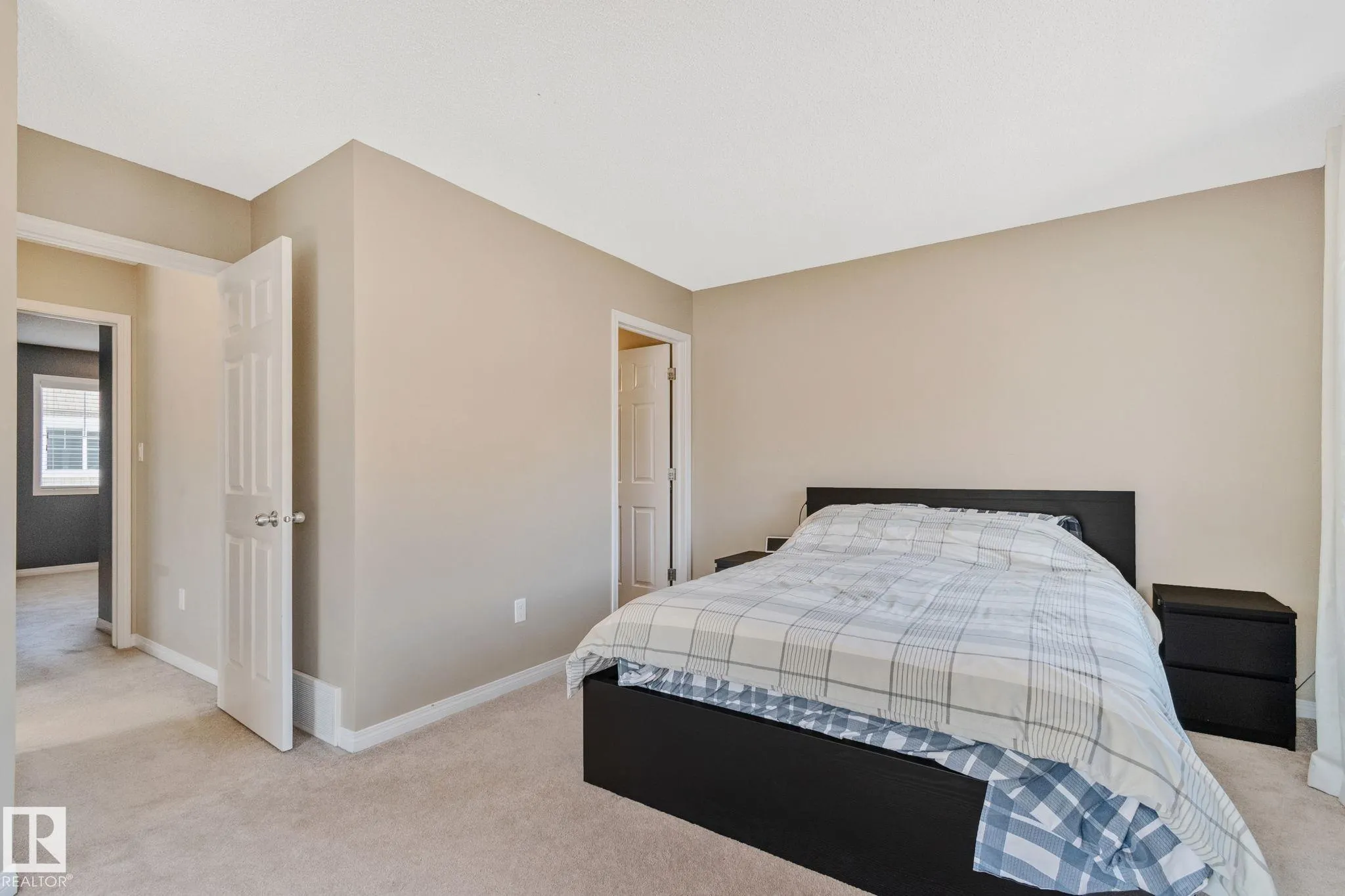 1030 CHAPPELLE Boulevard