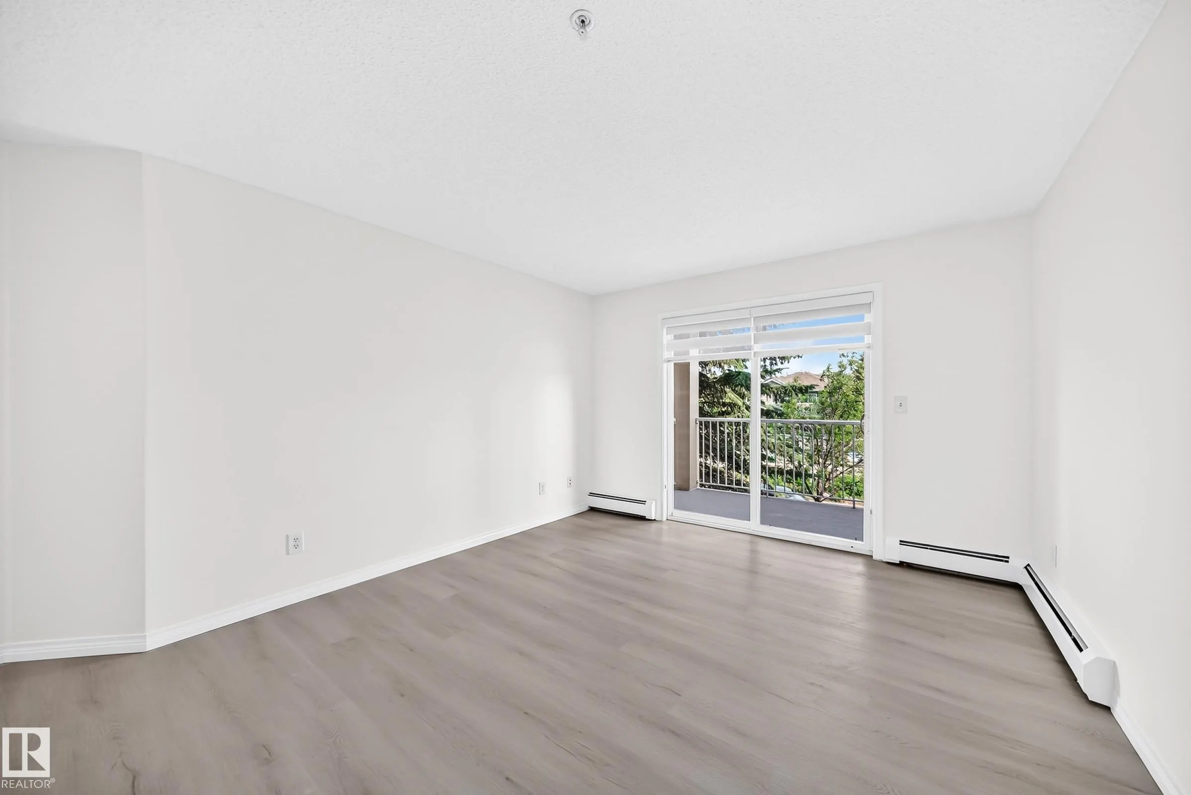 245 EDWARDS Drive