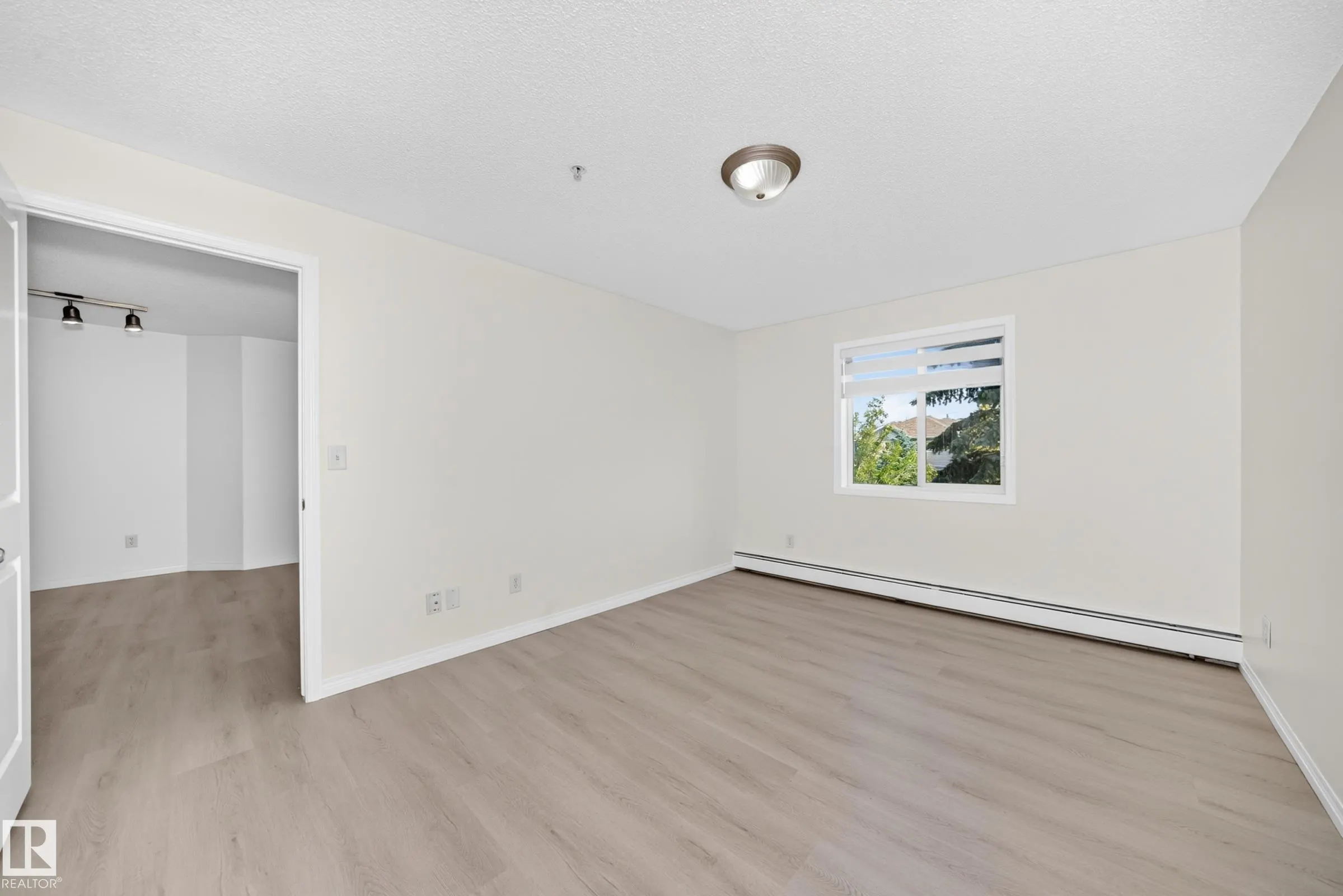 245 EDWARDS Drive