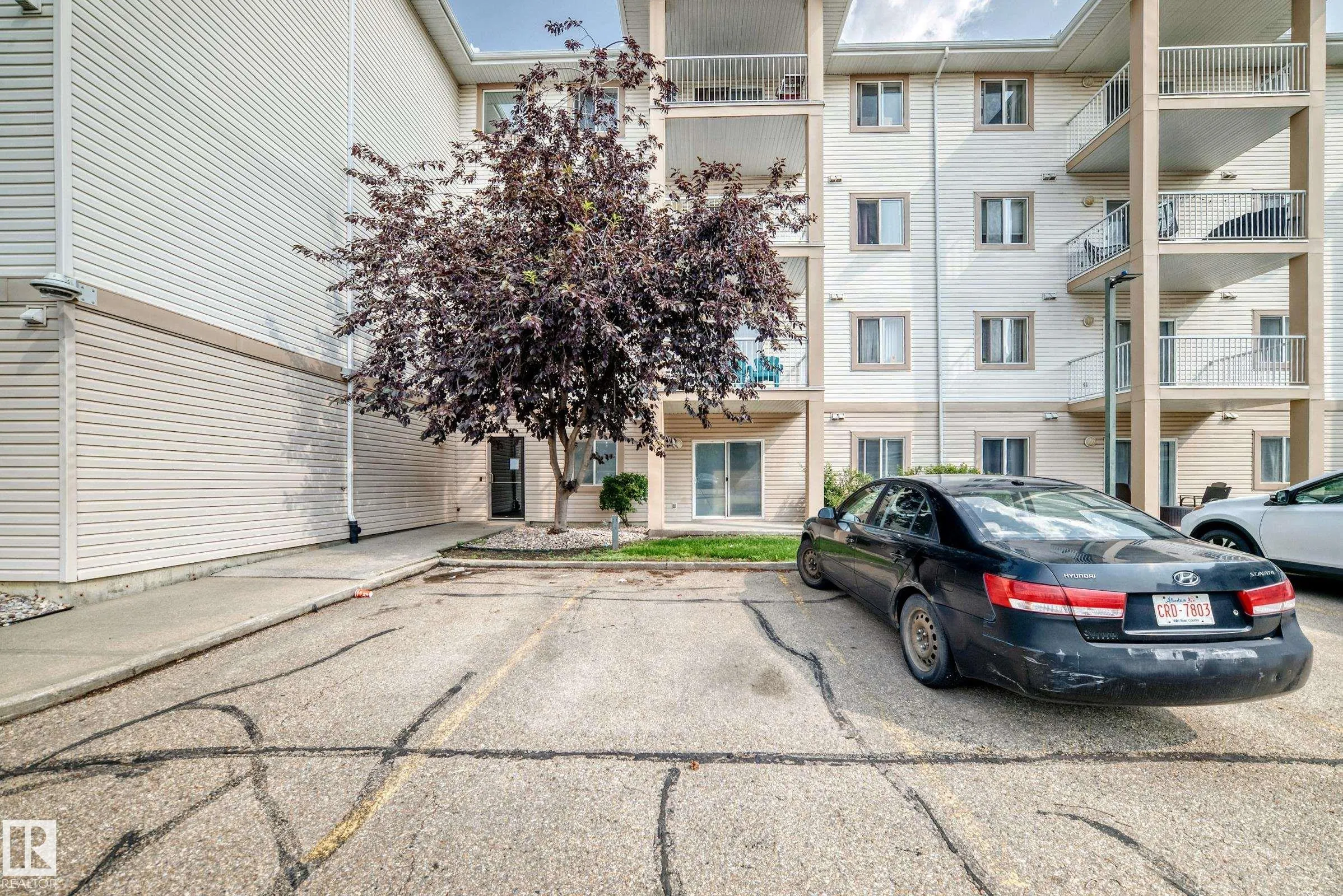 245 EDWARDS Drive