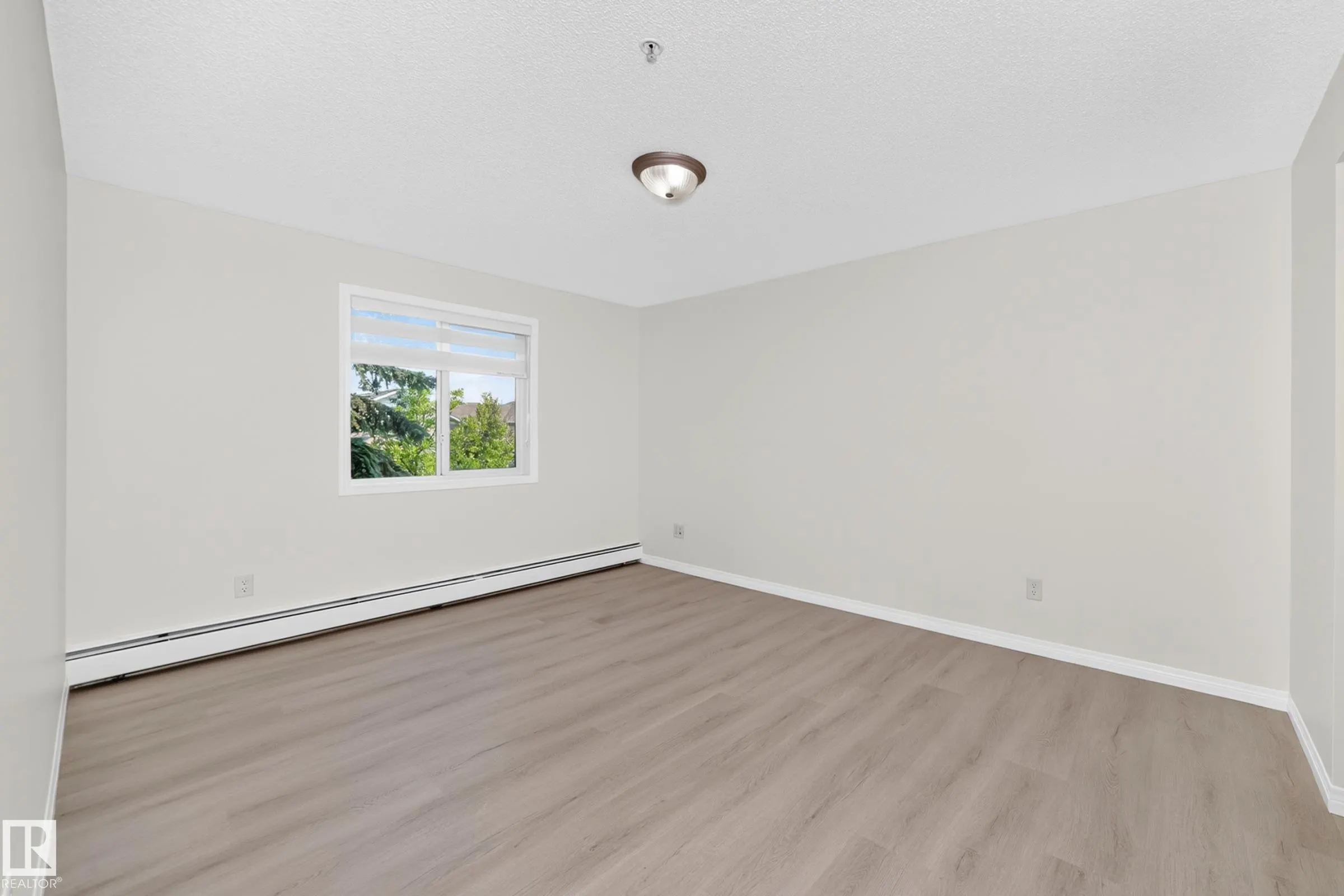 245 EDWARDS Drive