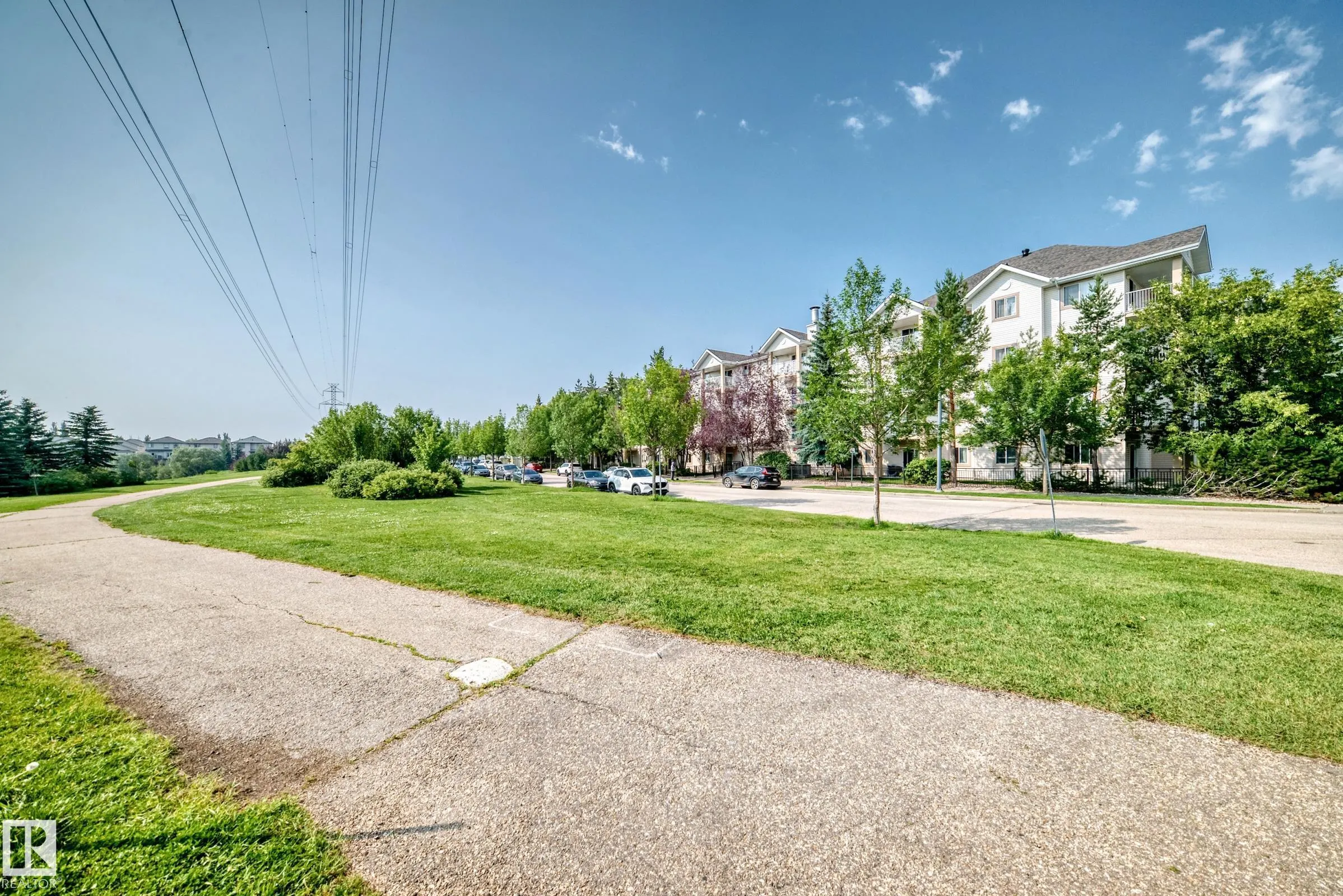 245 EDWARDS Drive