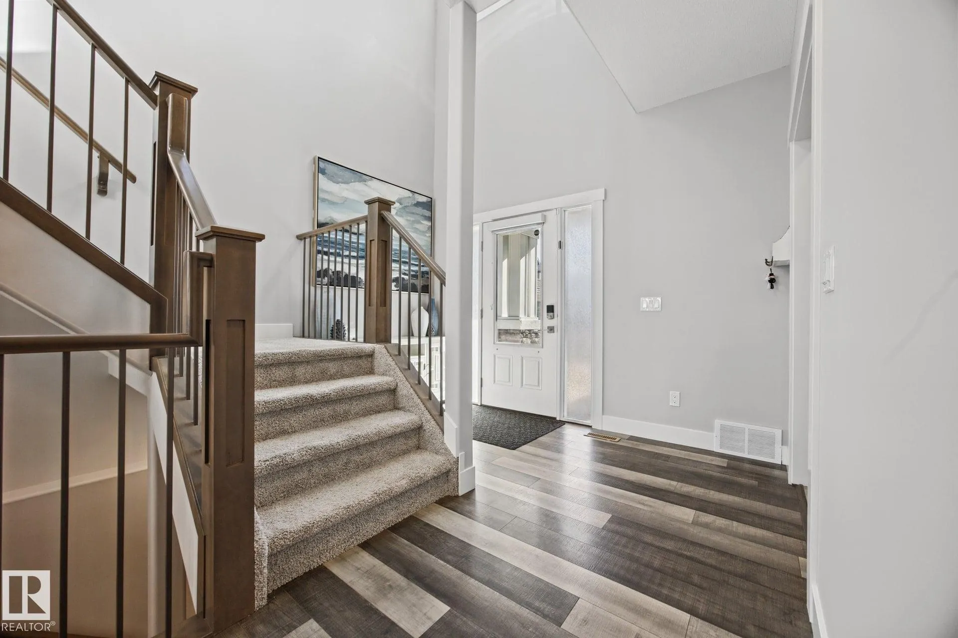 78 AINSLEY Way