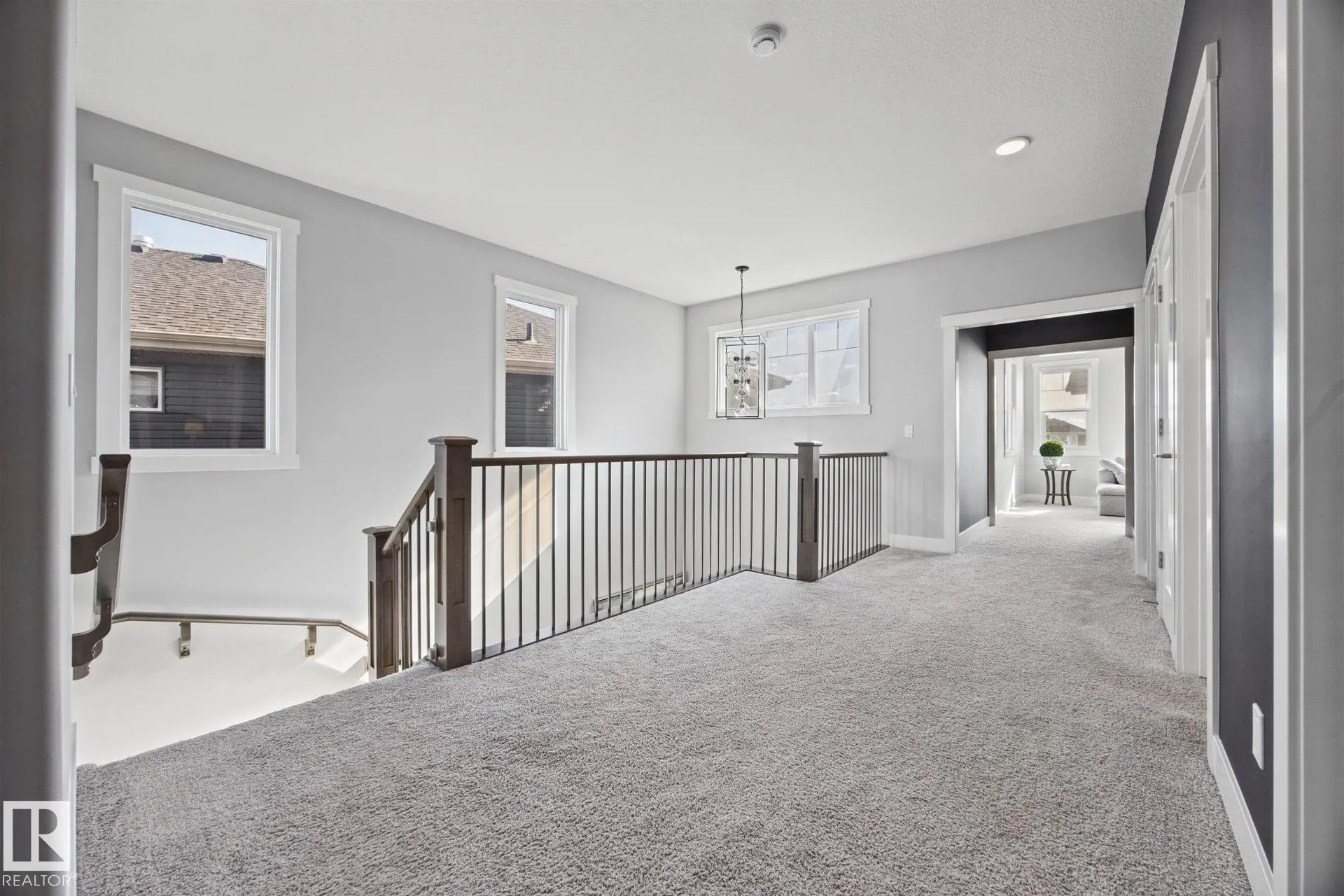 78 AINSLEY Way