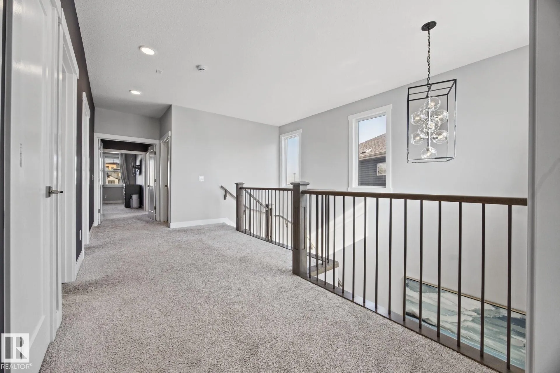 78 AINSLEY Way