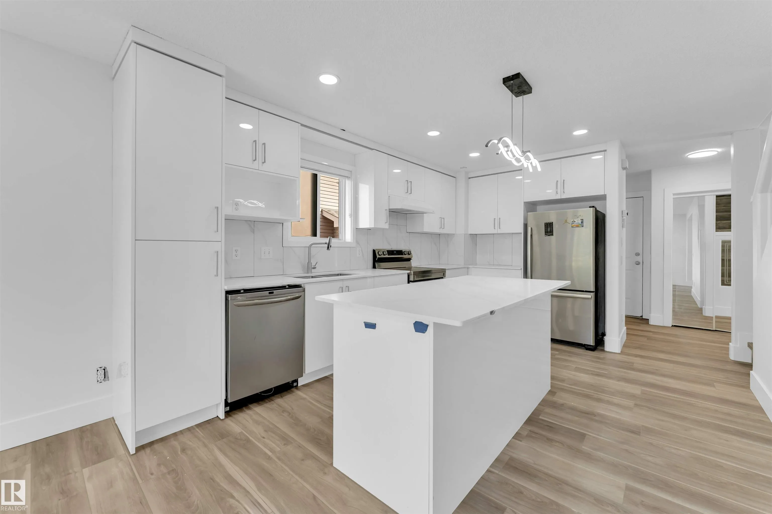 336 WILD ROSE Way