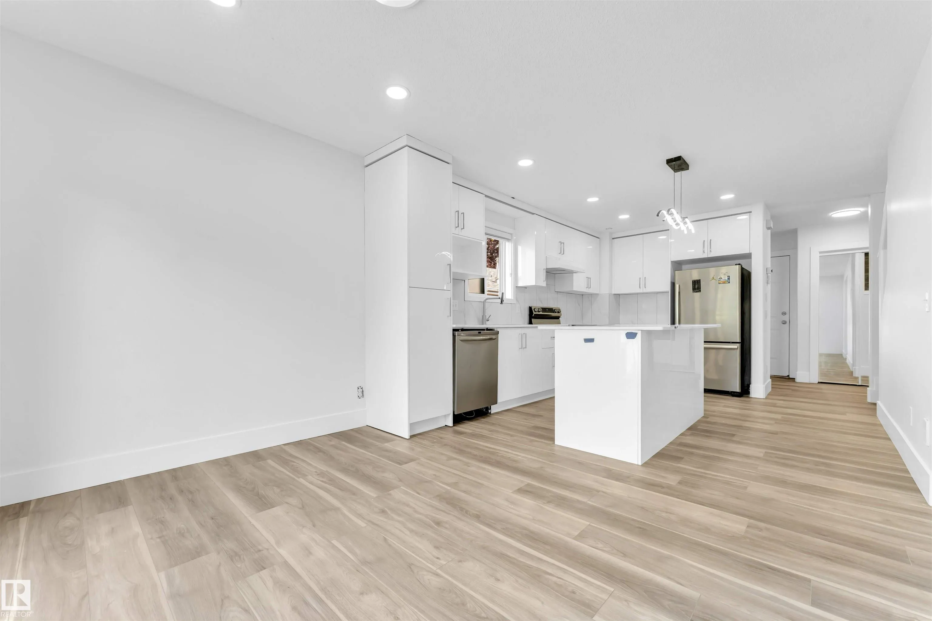 336 WILD ROSE Way