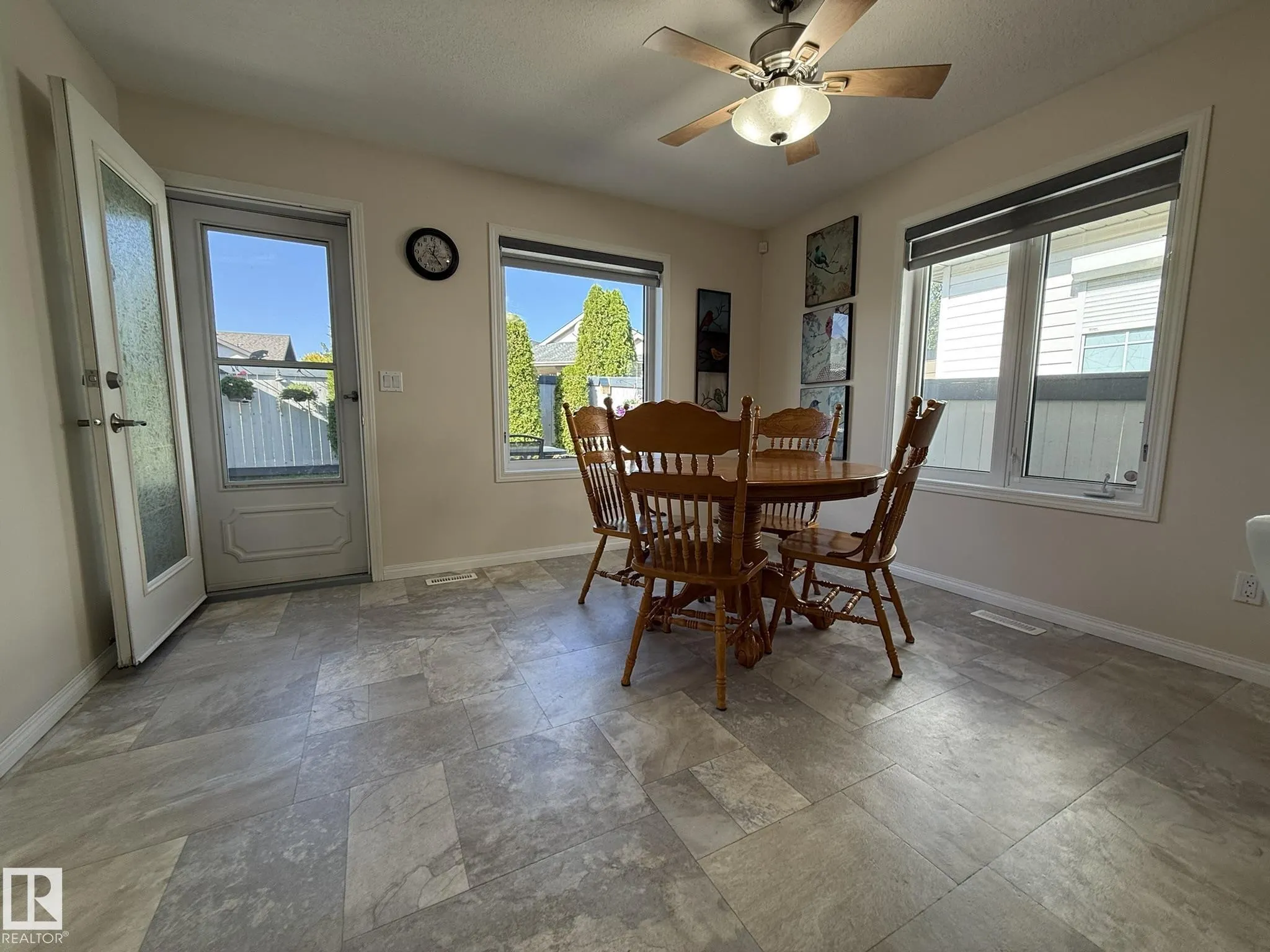 15812 133 Street
