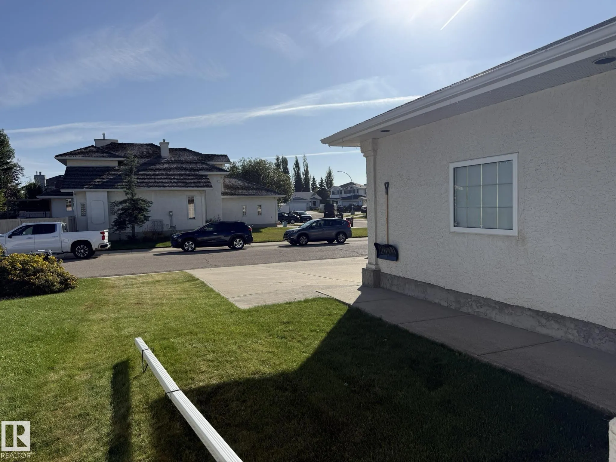 15812 133 Street