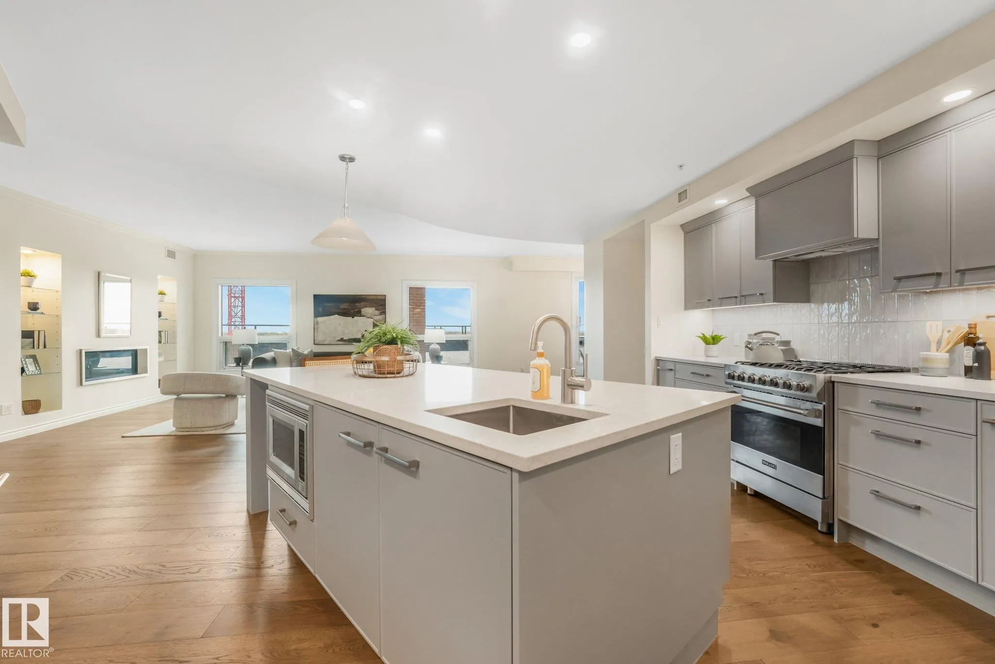 10108 125 Street