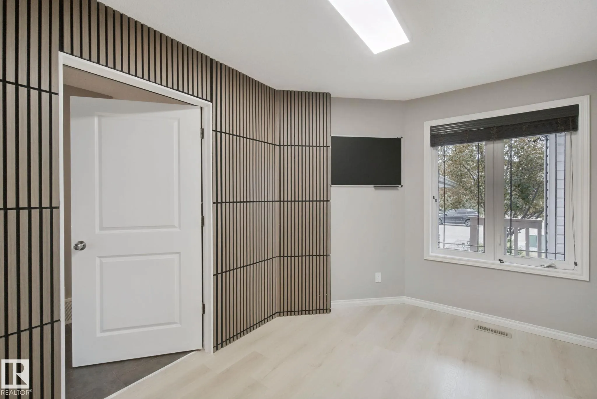 628 FOXTAIL Lane