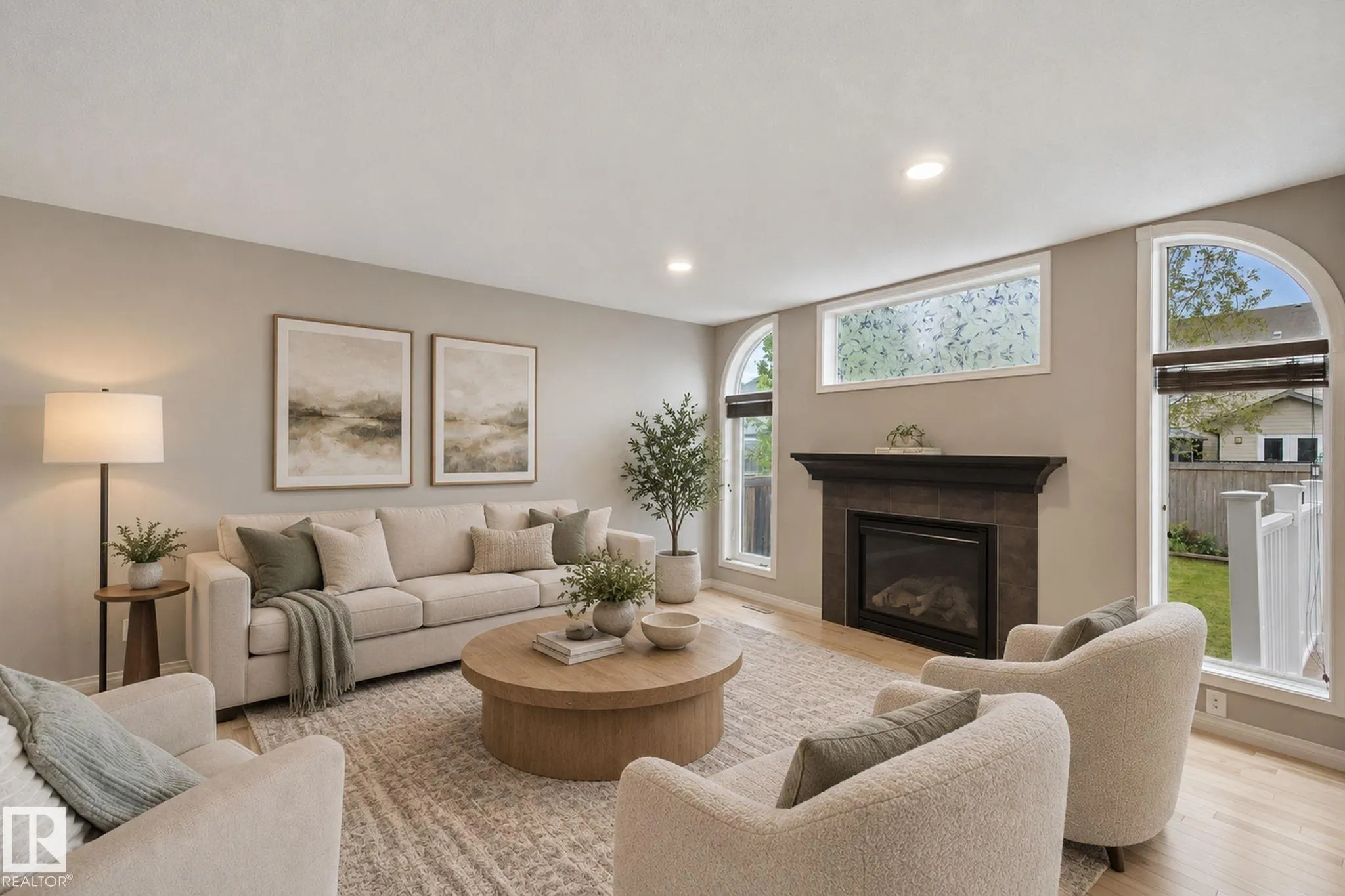 628 FOXTAIL Lane