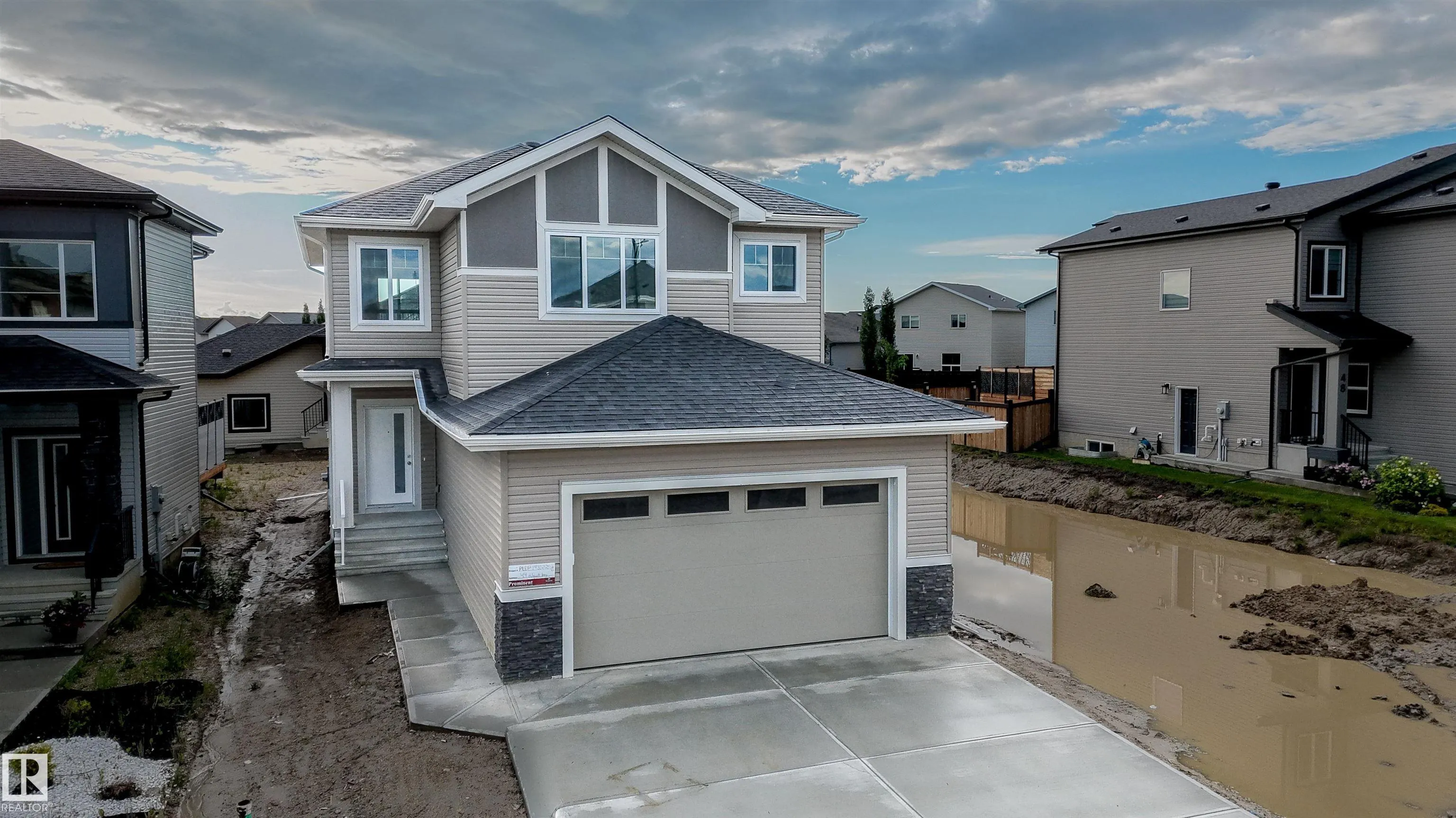 44 Dalquist Bay