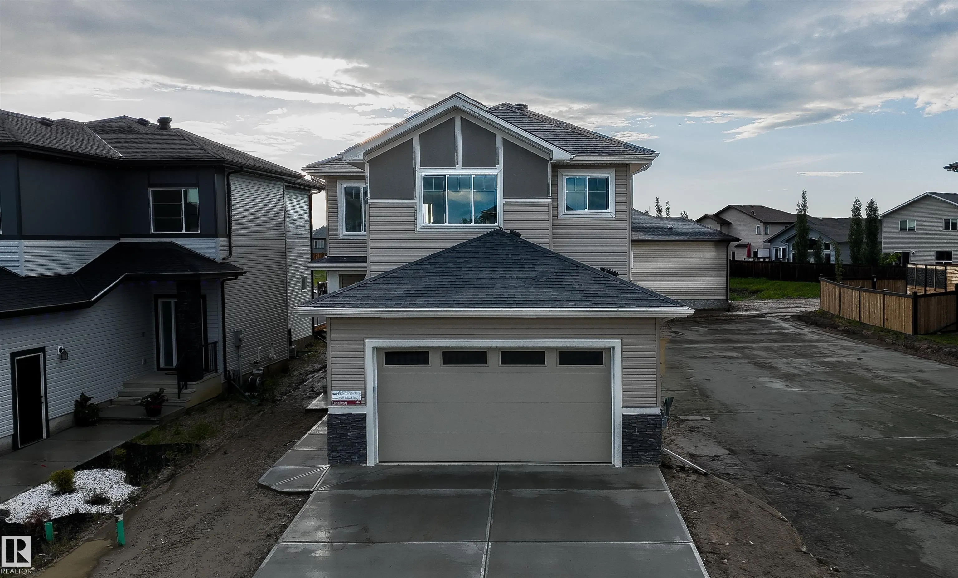 44 Dalquist Bay