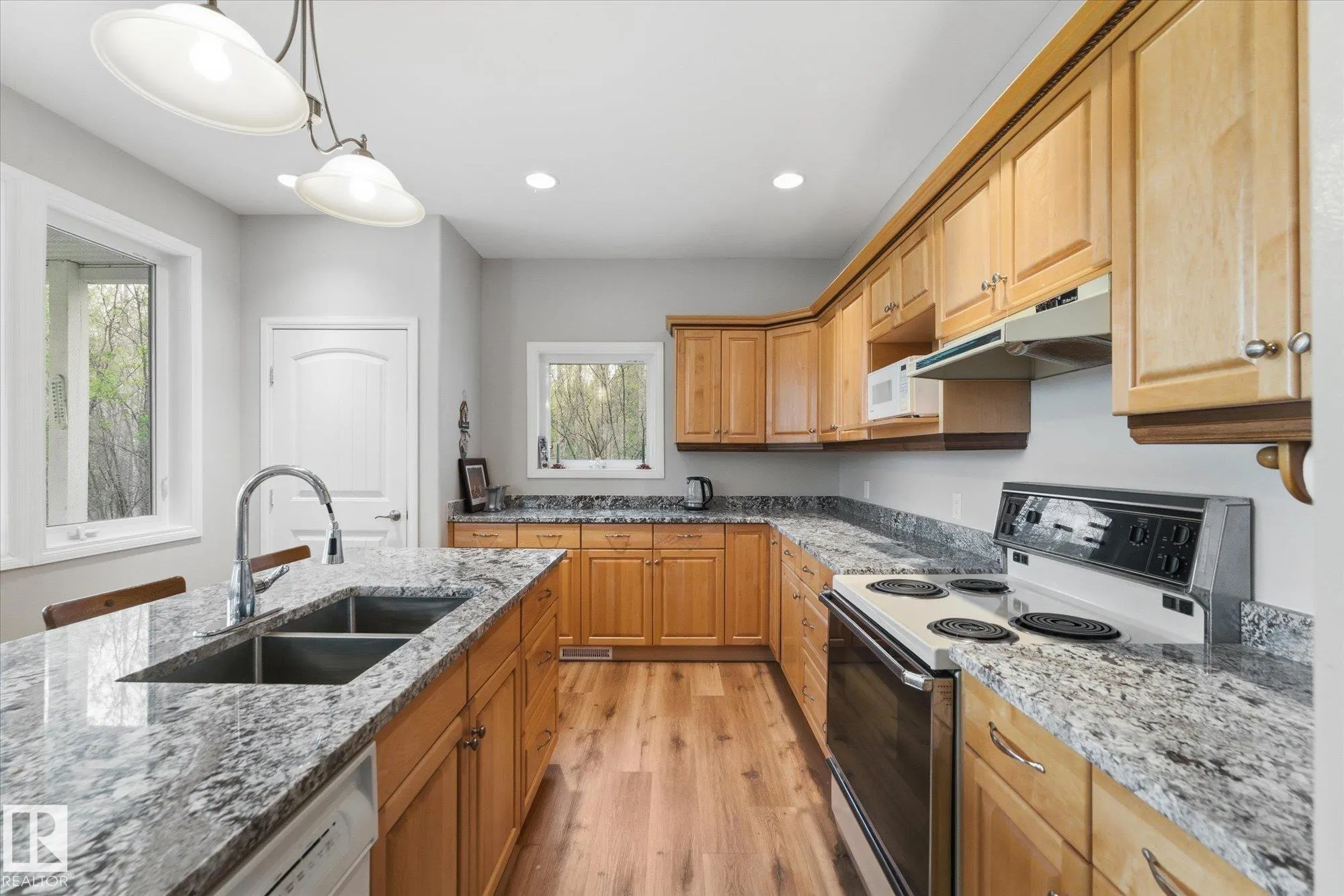 63 5124 TWP ROAD 554