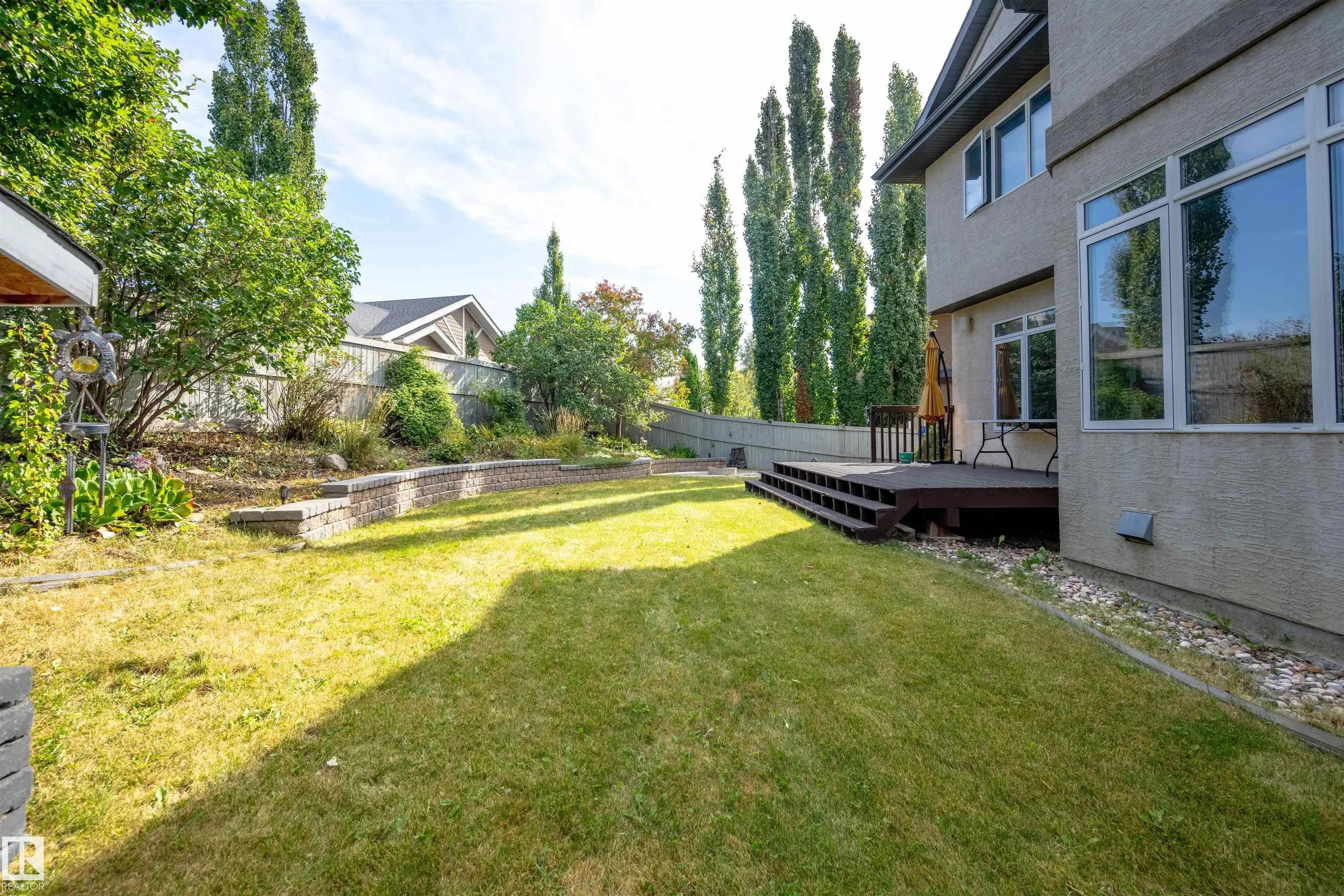 2422 WARRY Place