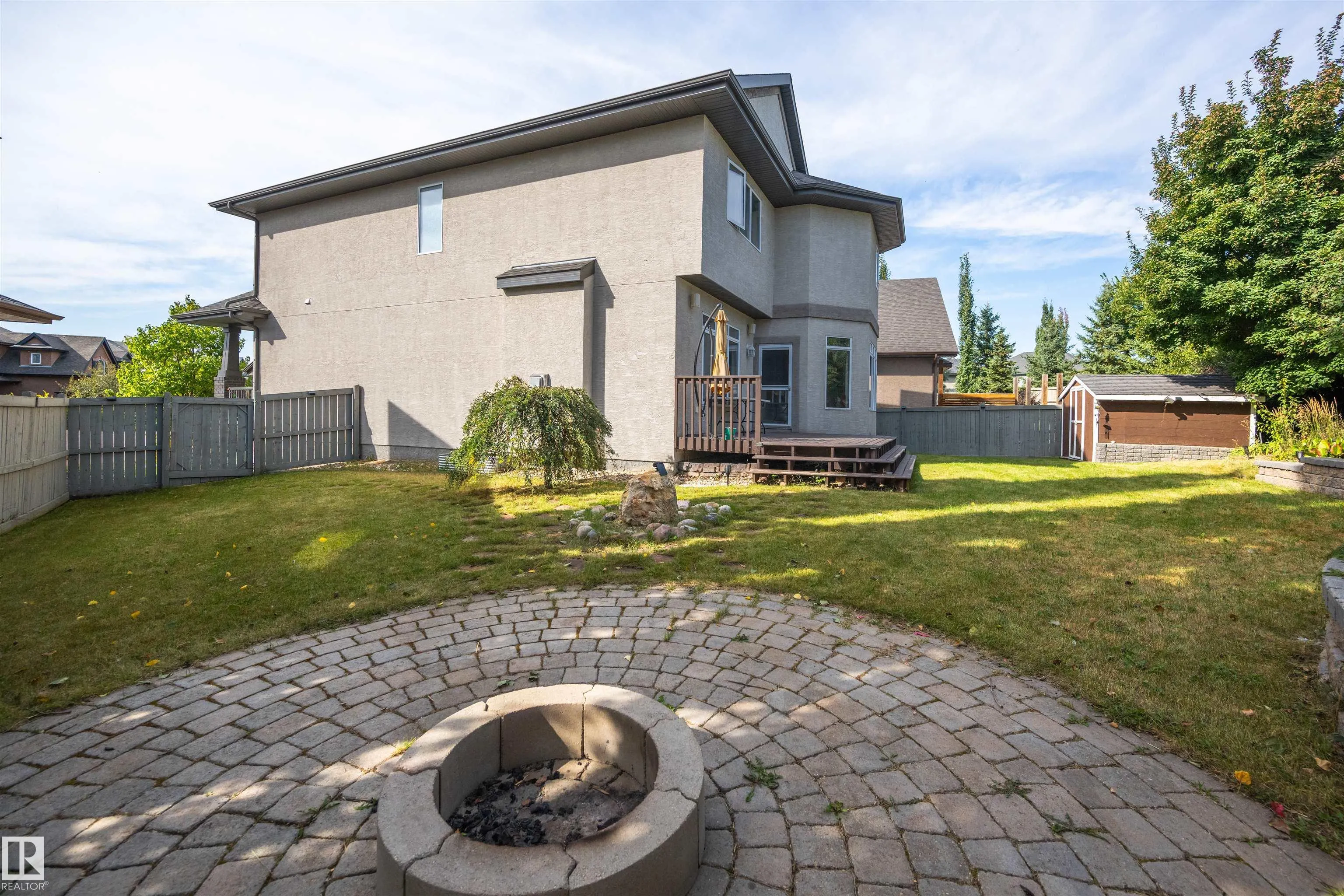 2422 WARRY Place