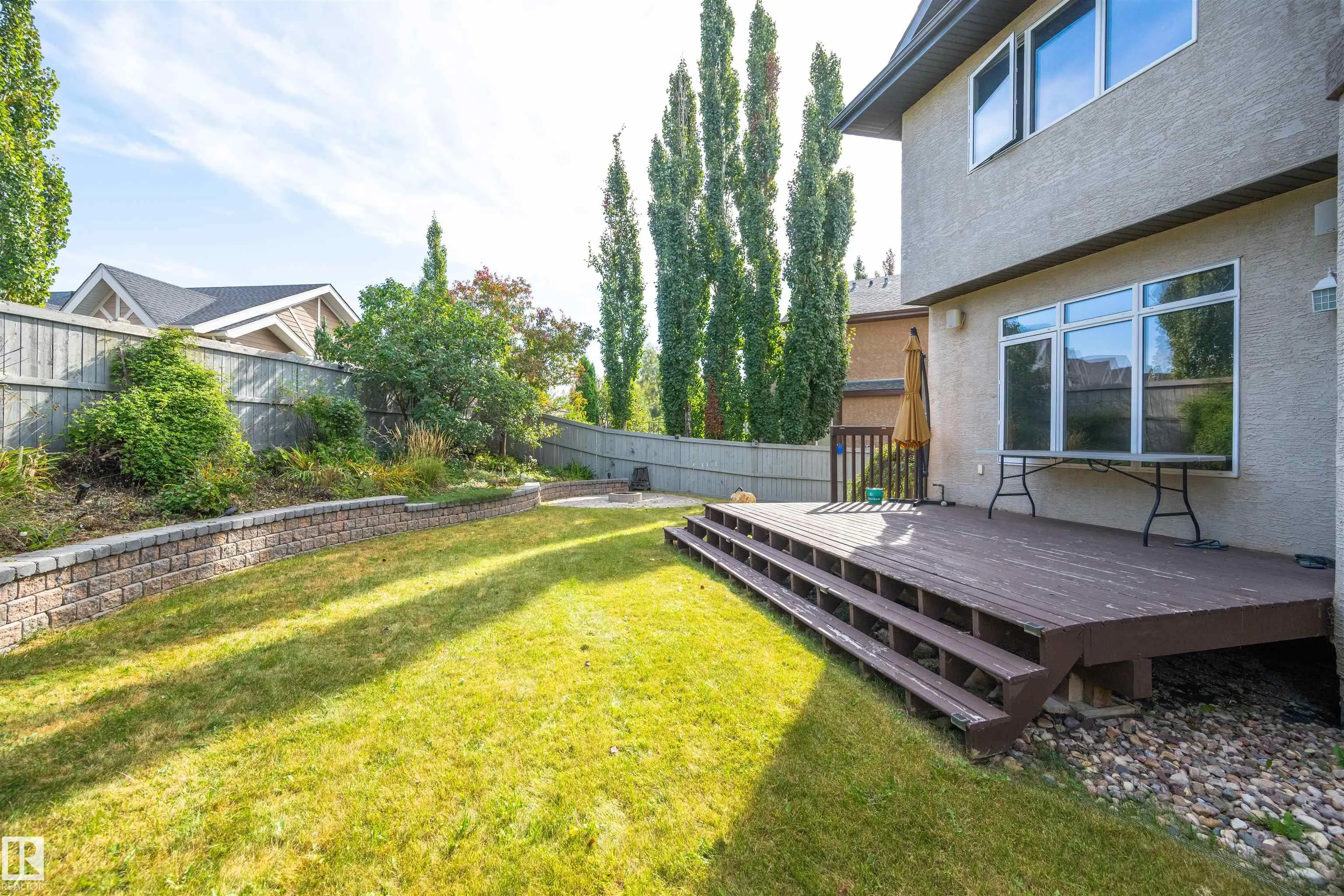 2422 WARRY Place
