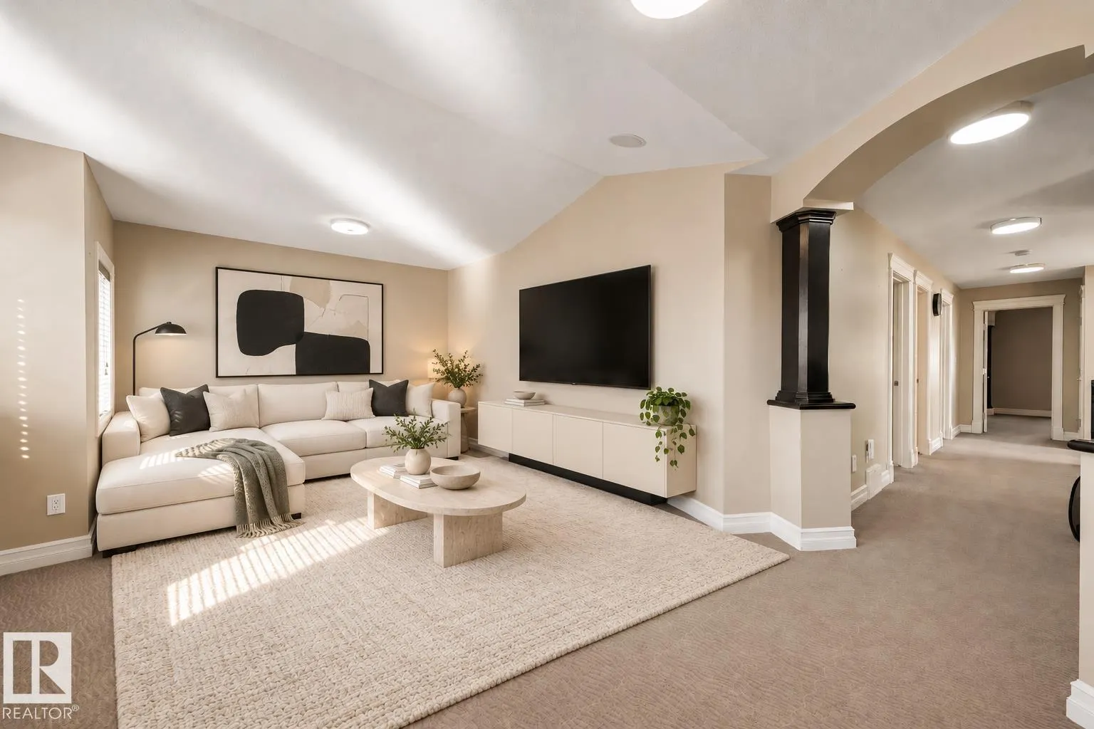 2422 WARRY Place