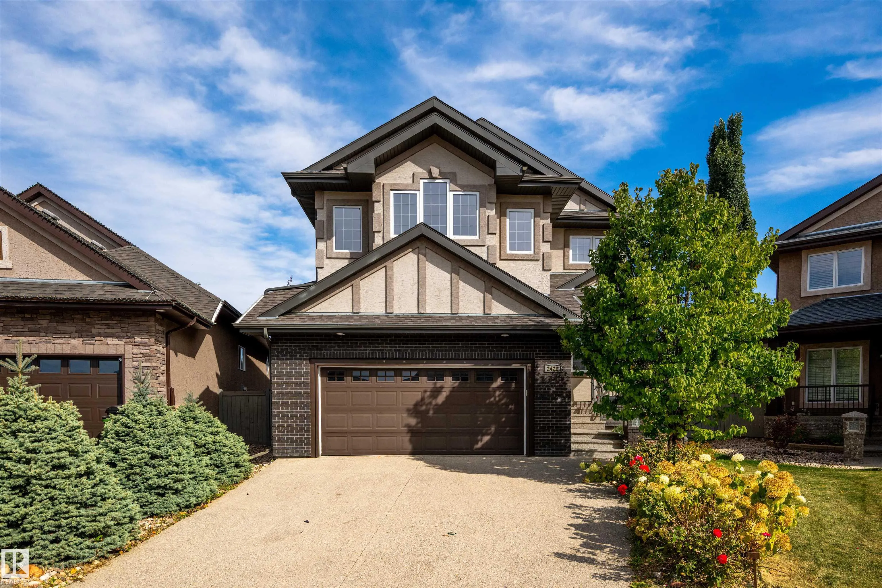 2422 WARRY Place