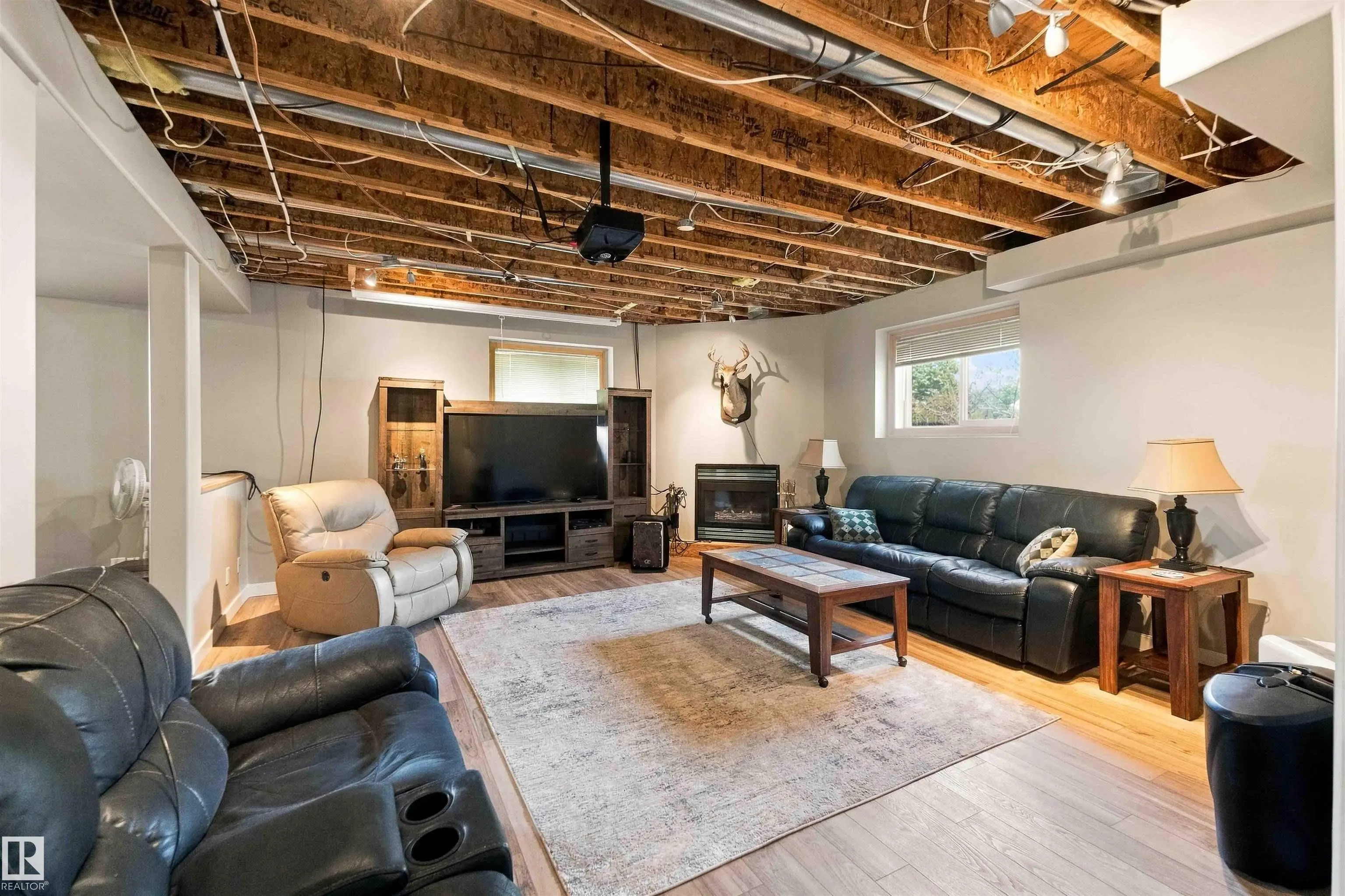 16, 56019 Rge Rd 230