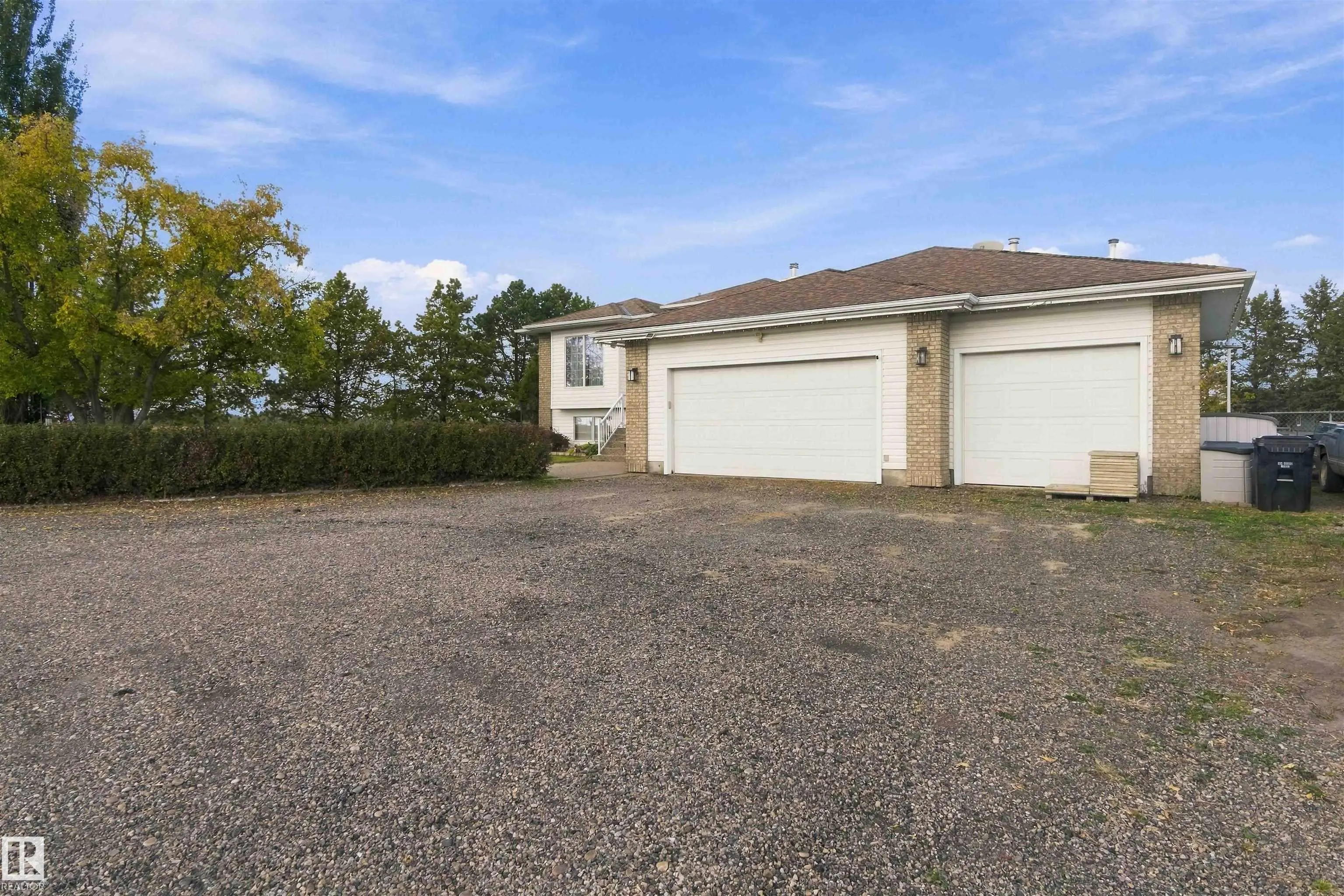 16, 56019 Rge Rd 230