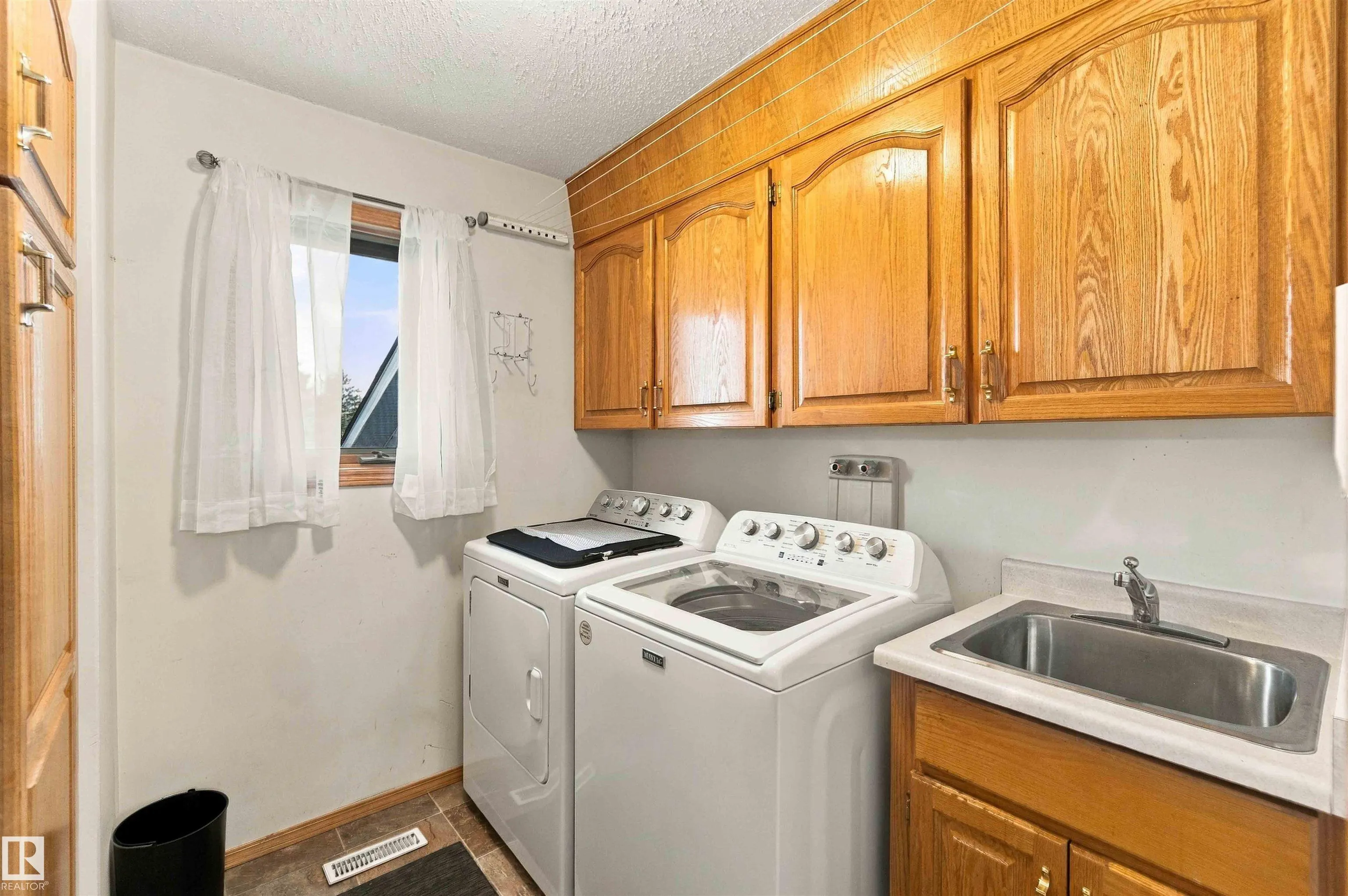 16, 56019 Rge Rd 230