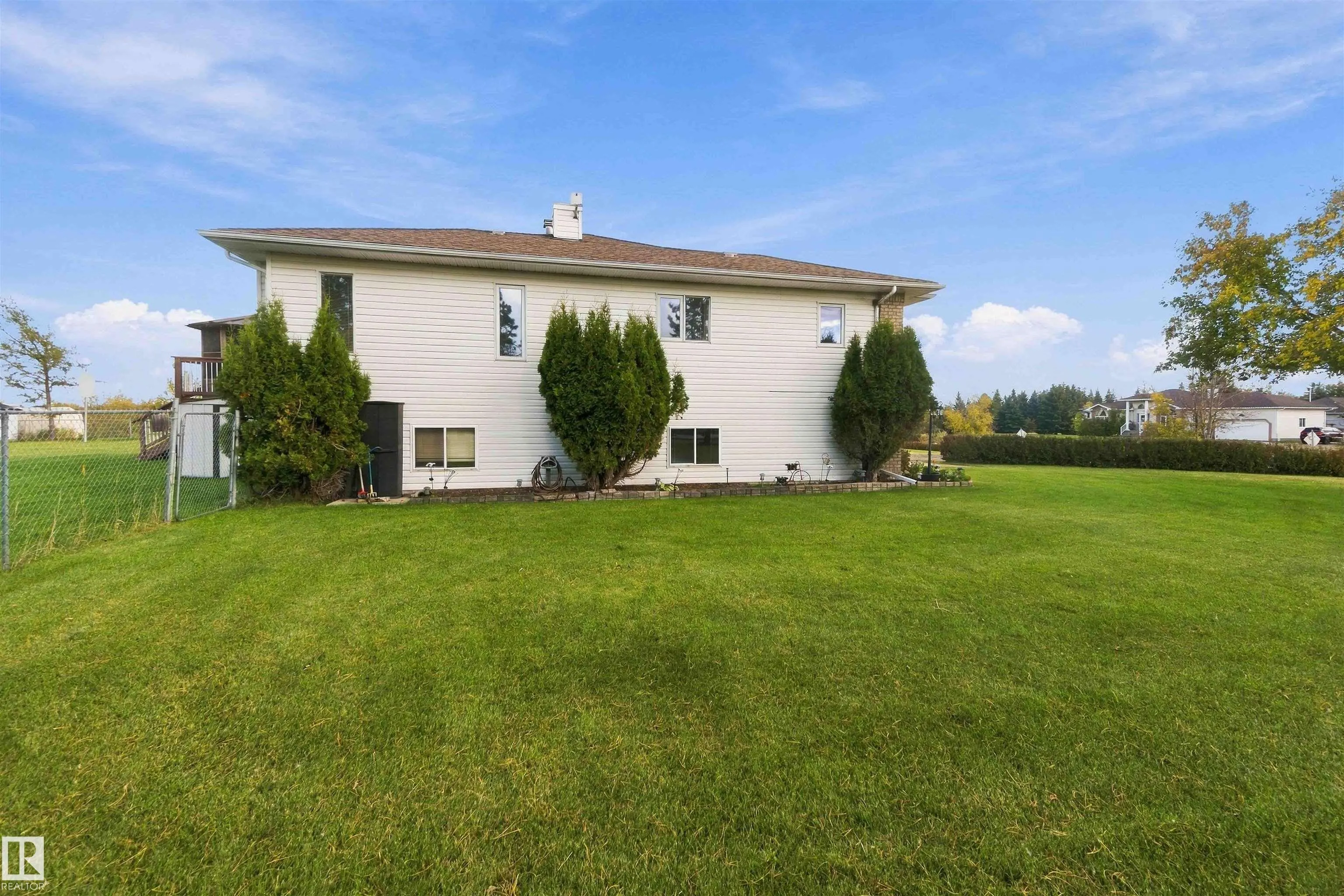 16, 56019 Rge Rd 230