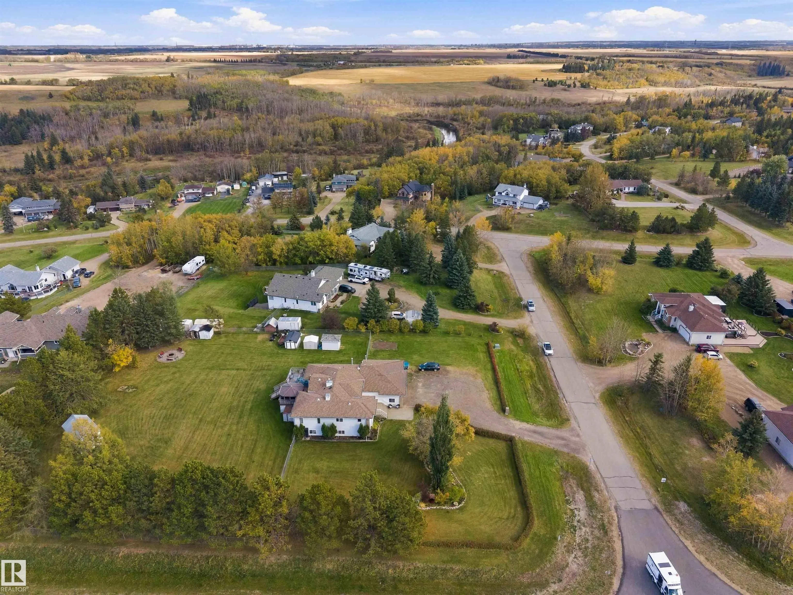 16, 56019 Rge Rd 230