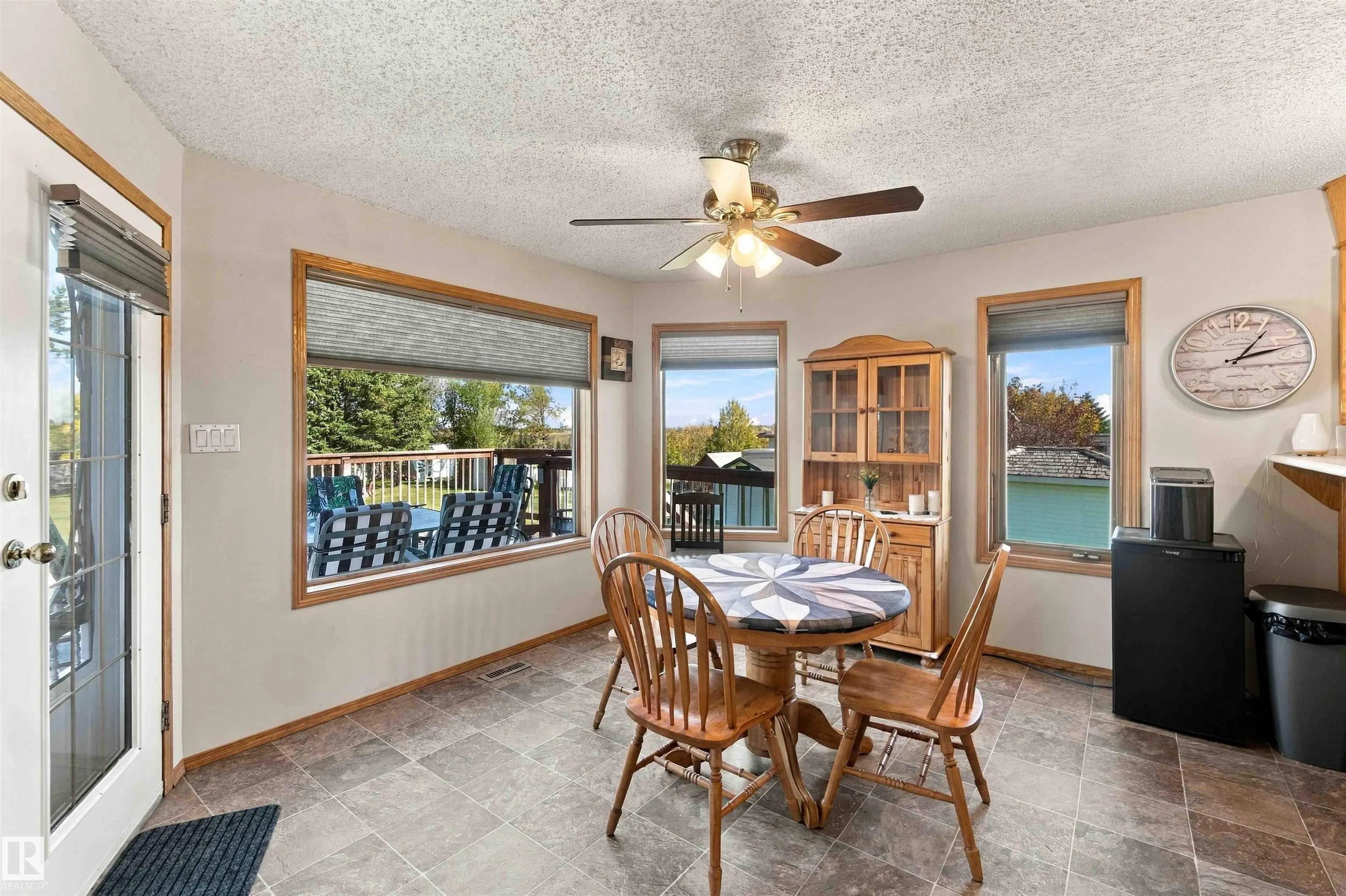 16, 56019 Rge Rd 230