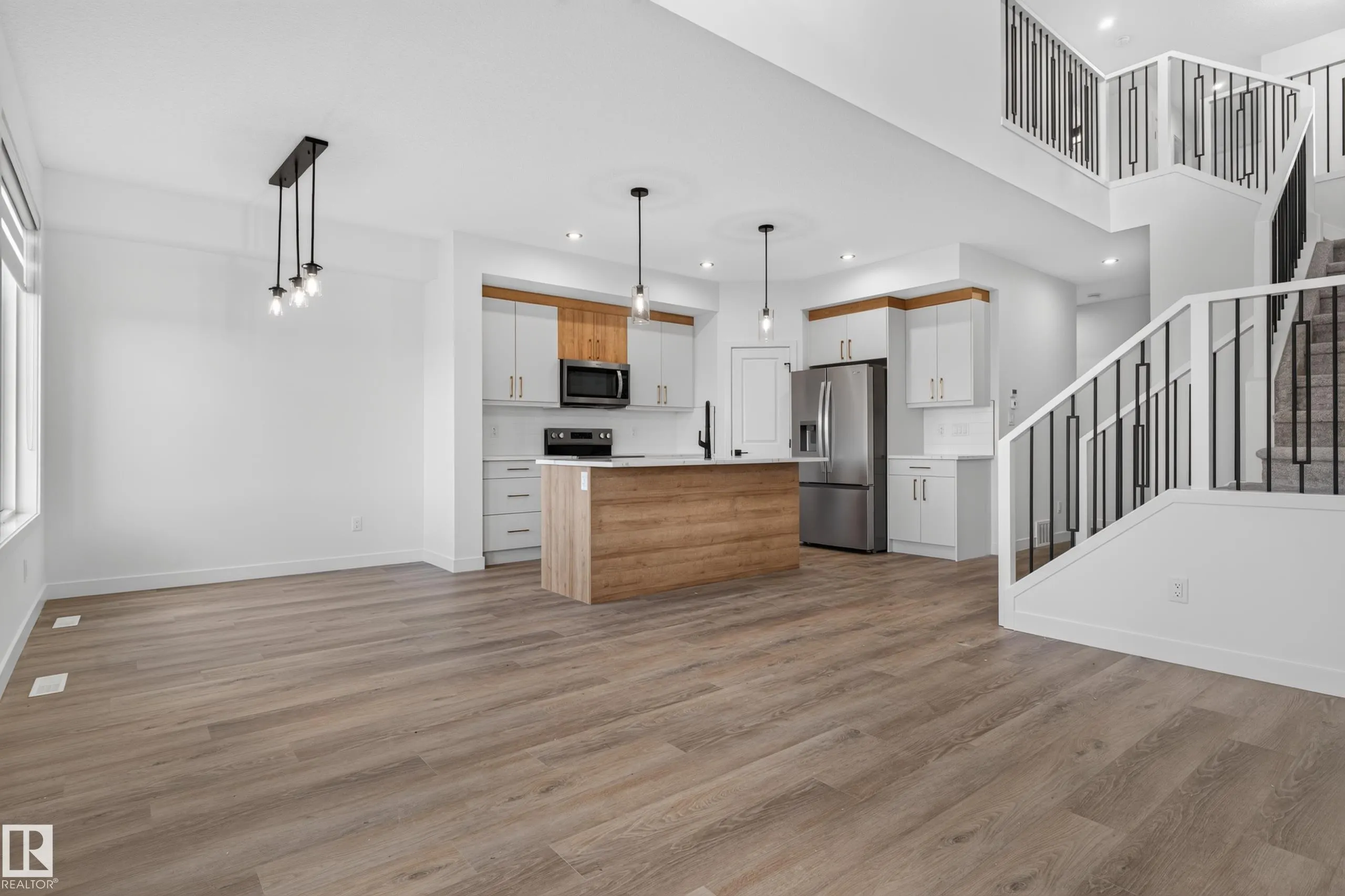 4 parker Lane