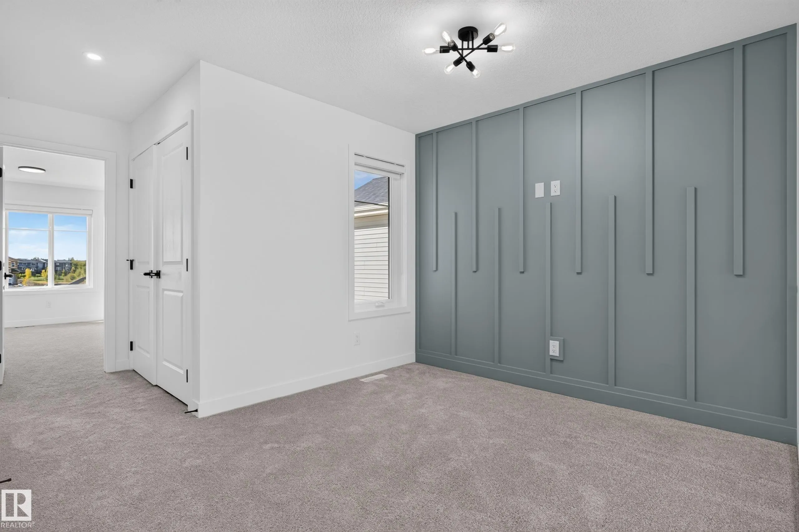4 parker Lane