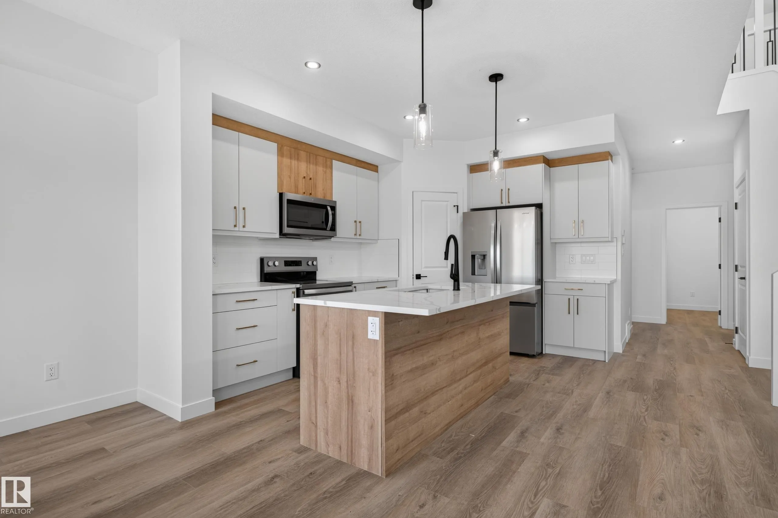 4 parker Lane
