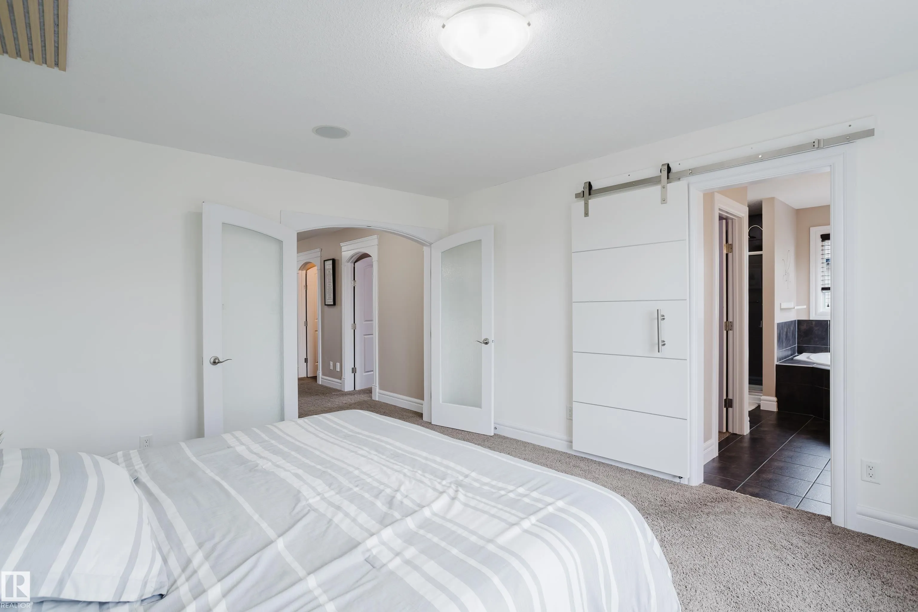 12207 171 Avenue