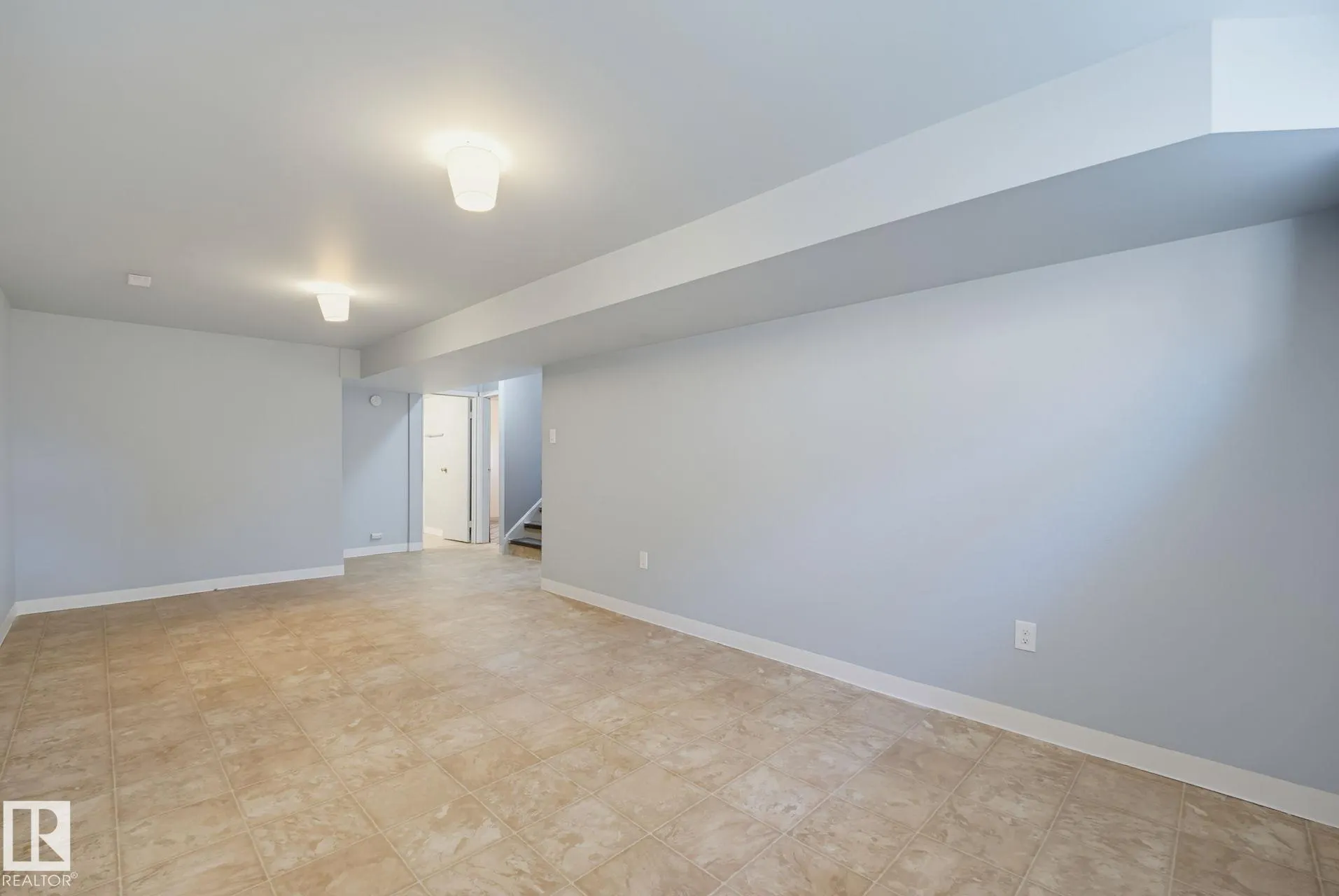 10207 & 10209 120 Avenue