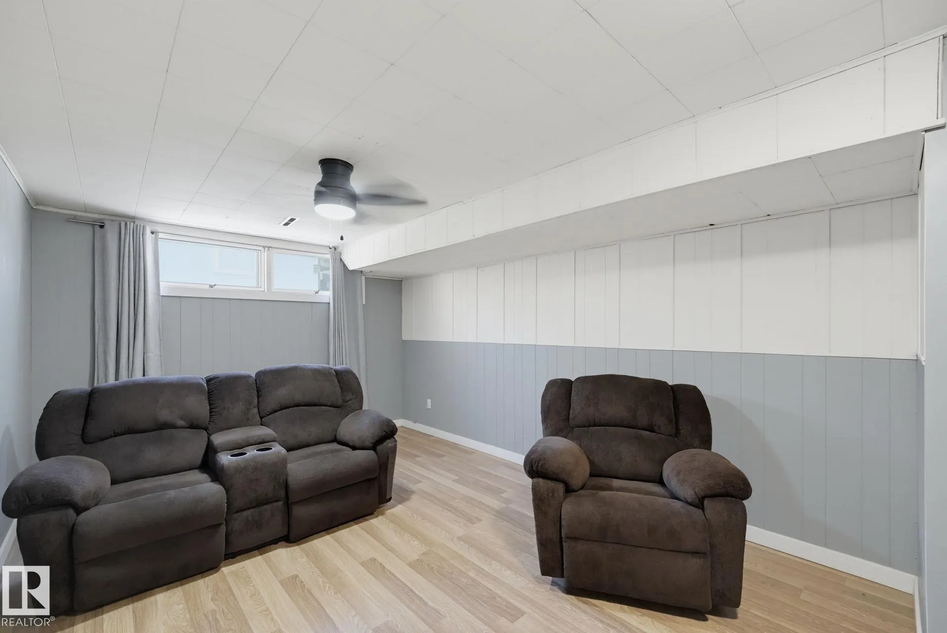 10207 & 10209 120 Avenue