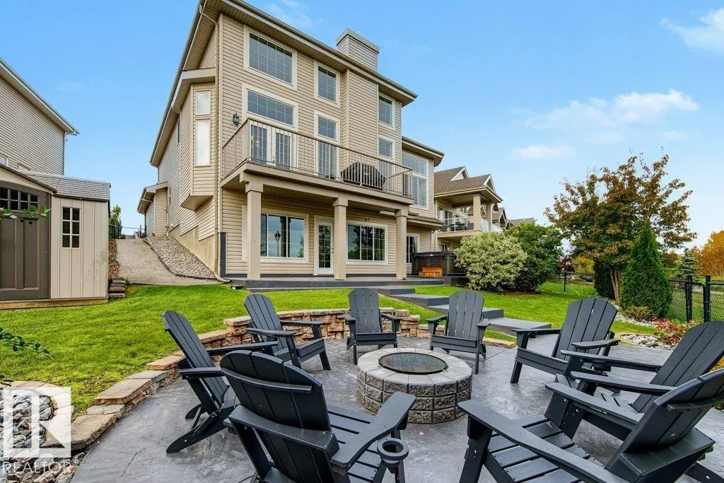 858 HODGINS Road