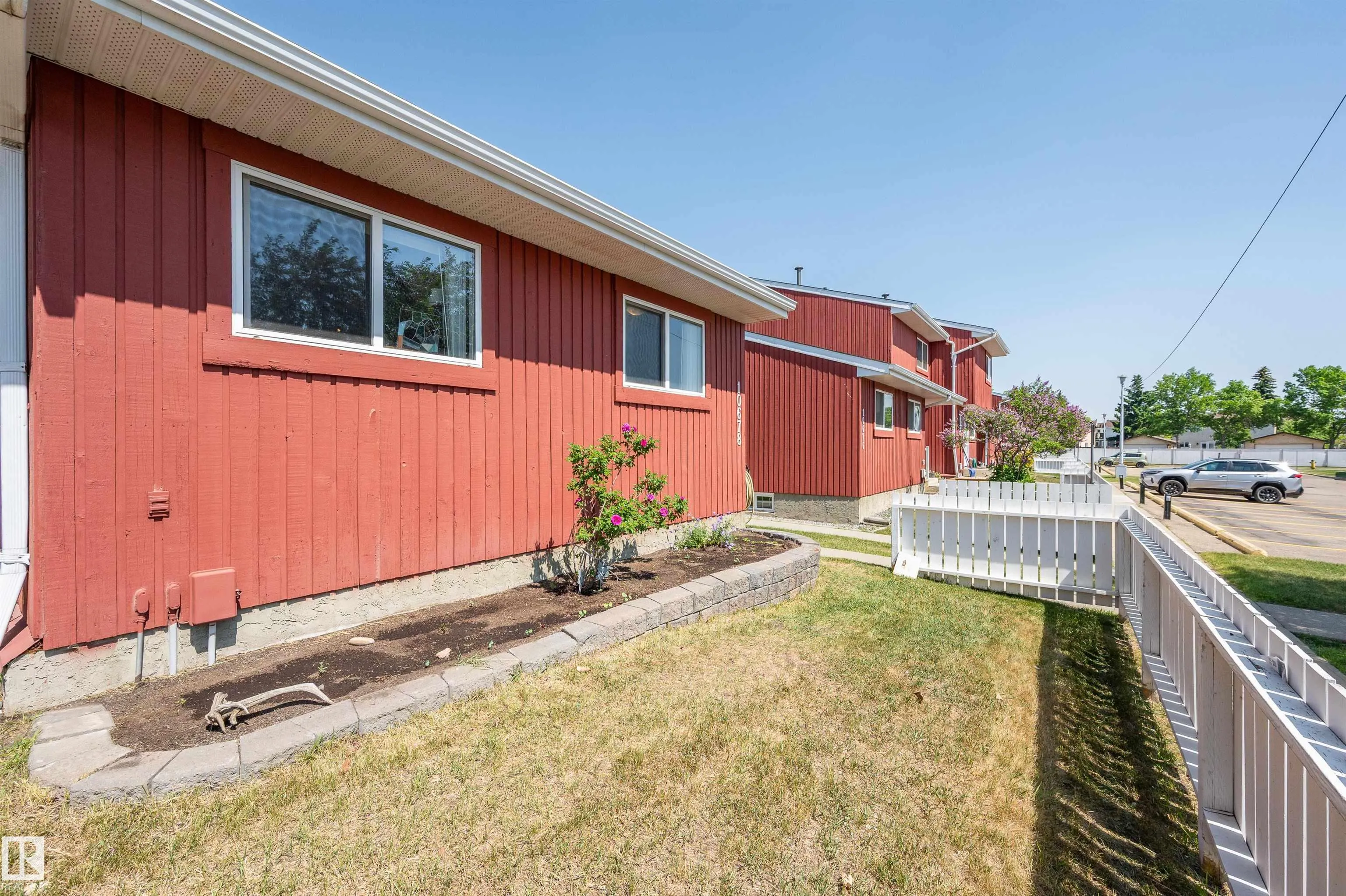 10678 Beaumaris Road