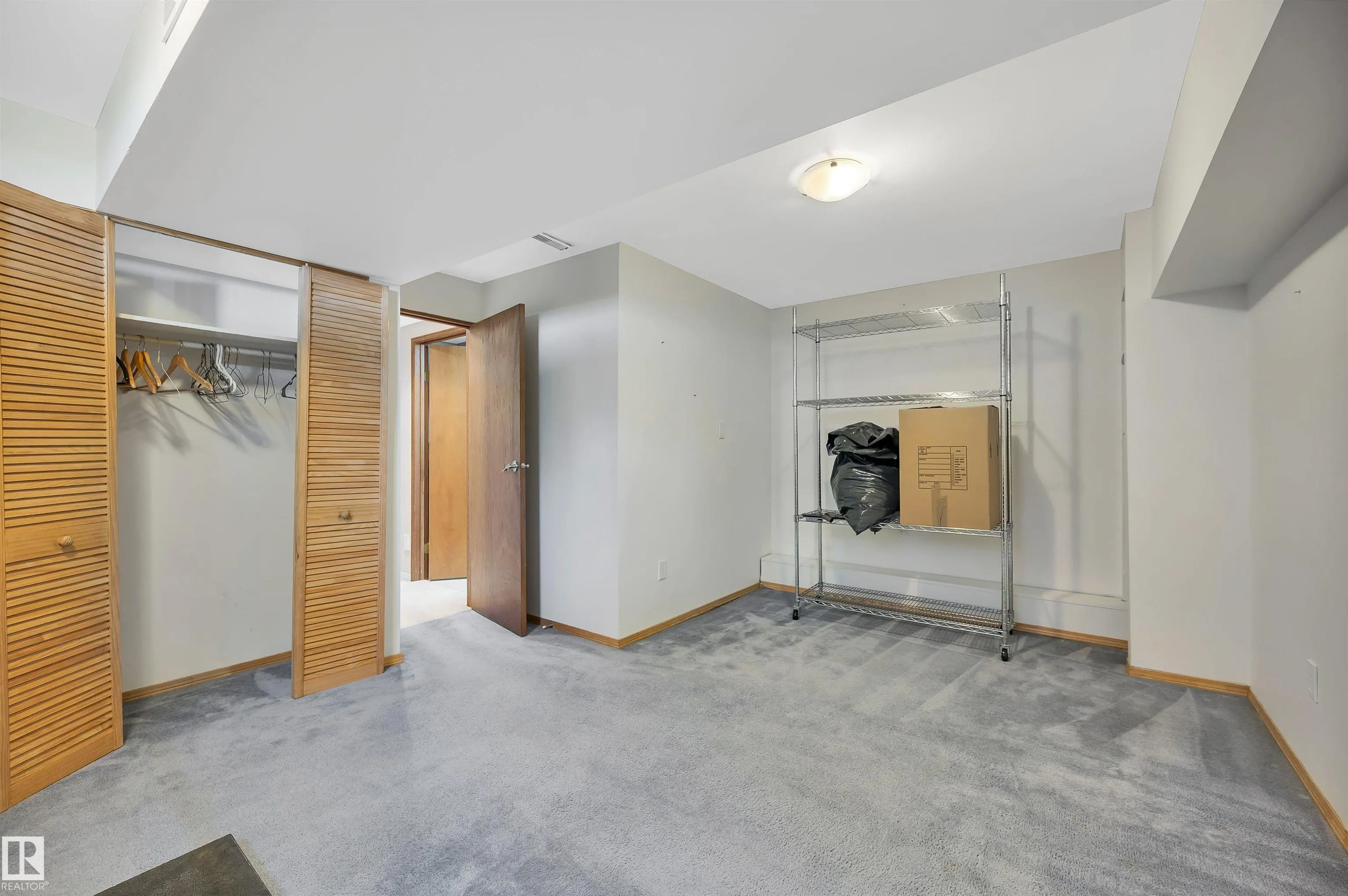 10678 Beaumaris Road