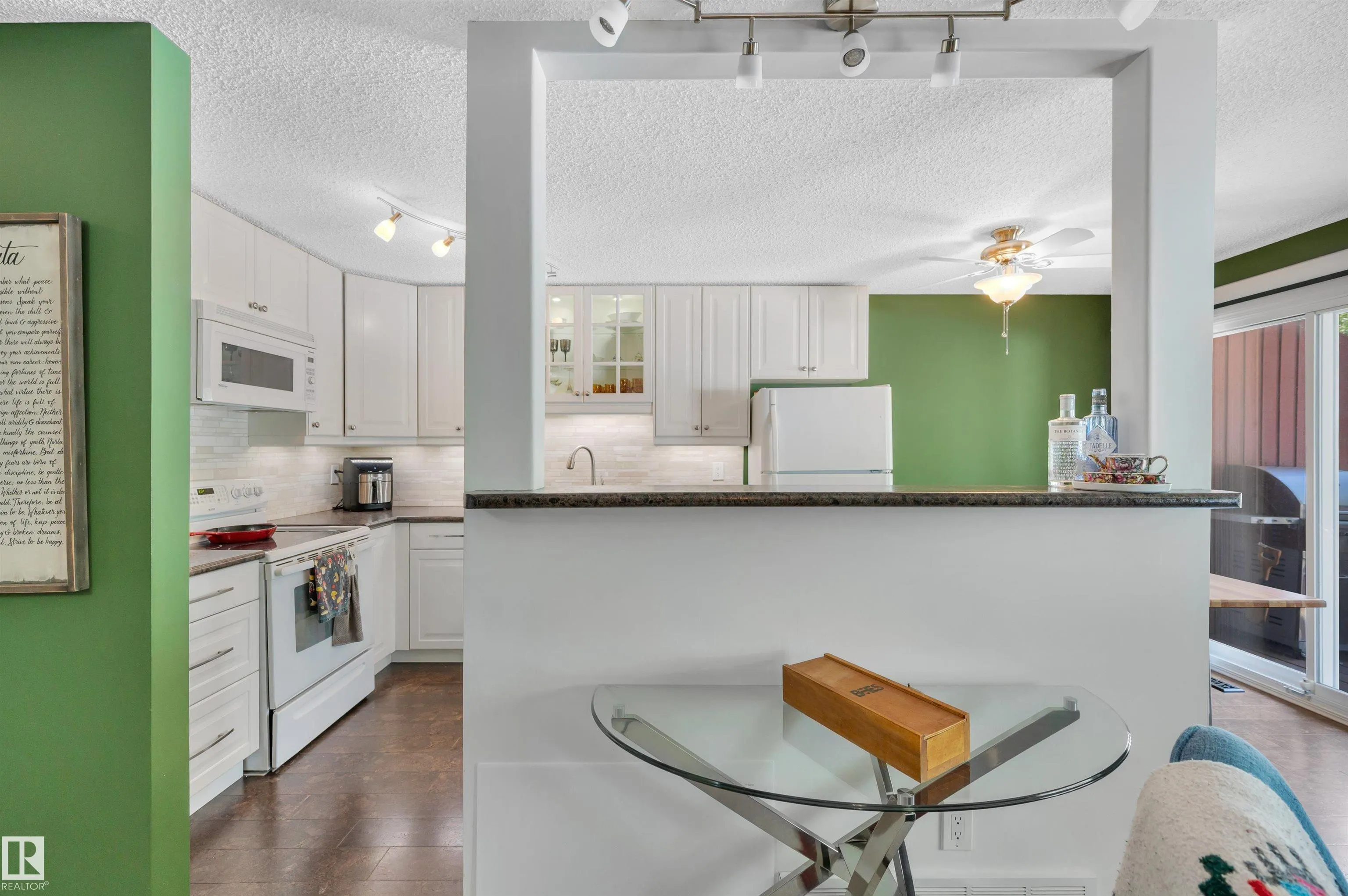 10678 Beaumaris Road
