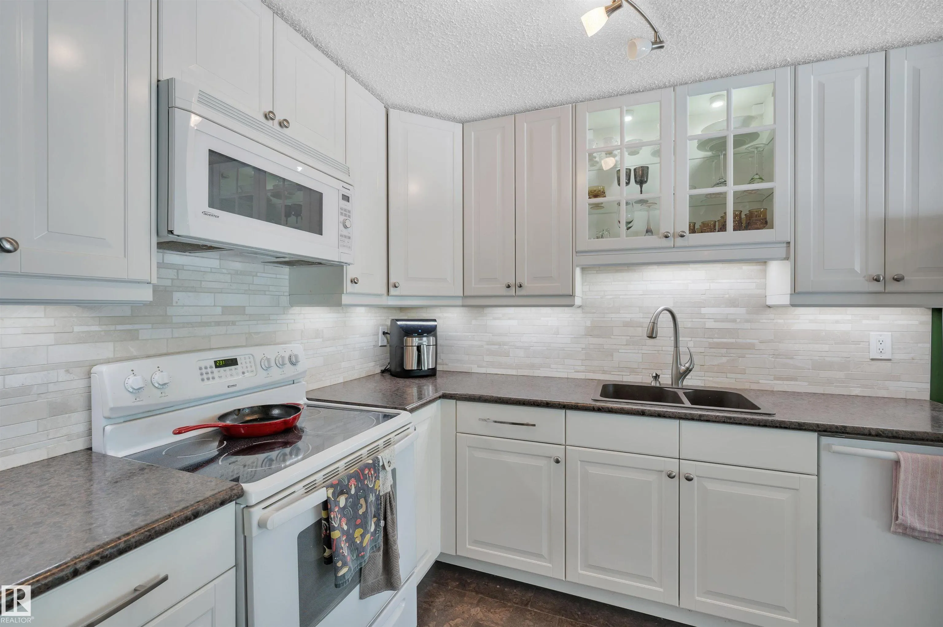 10678 Beaumaris Road