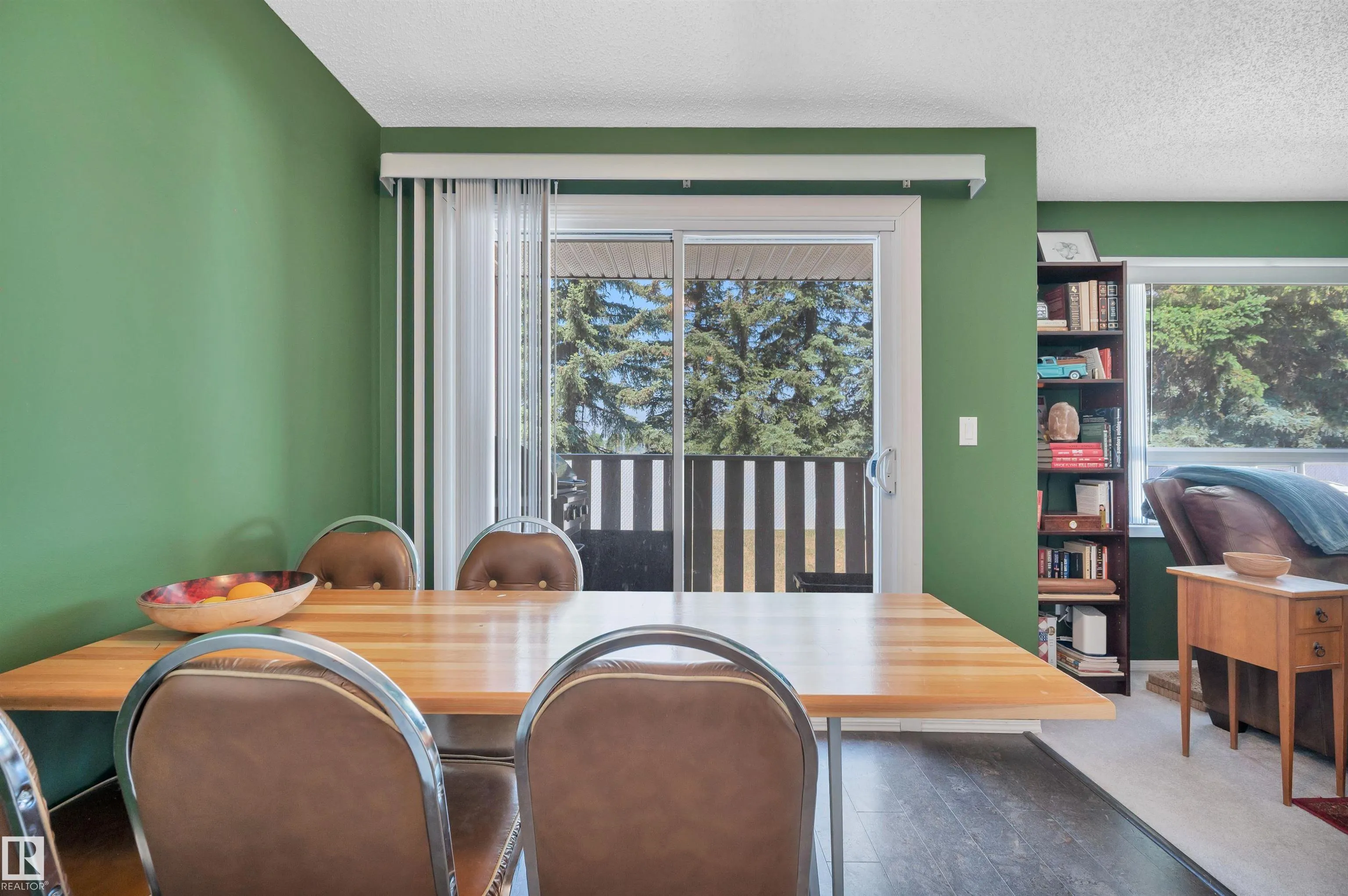 10678 Beaumaris Road