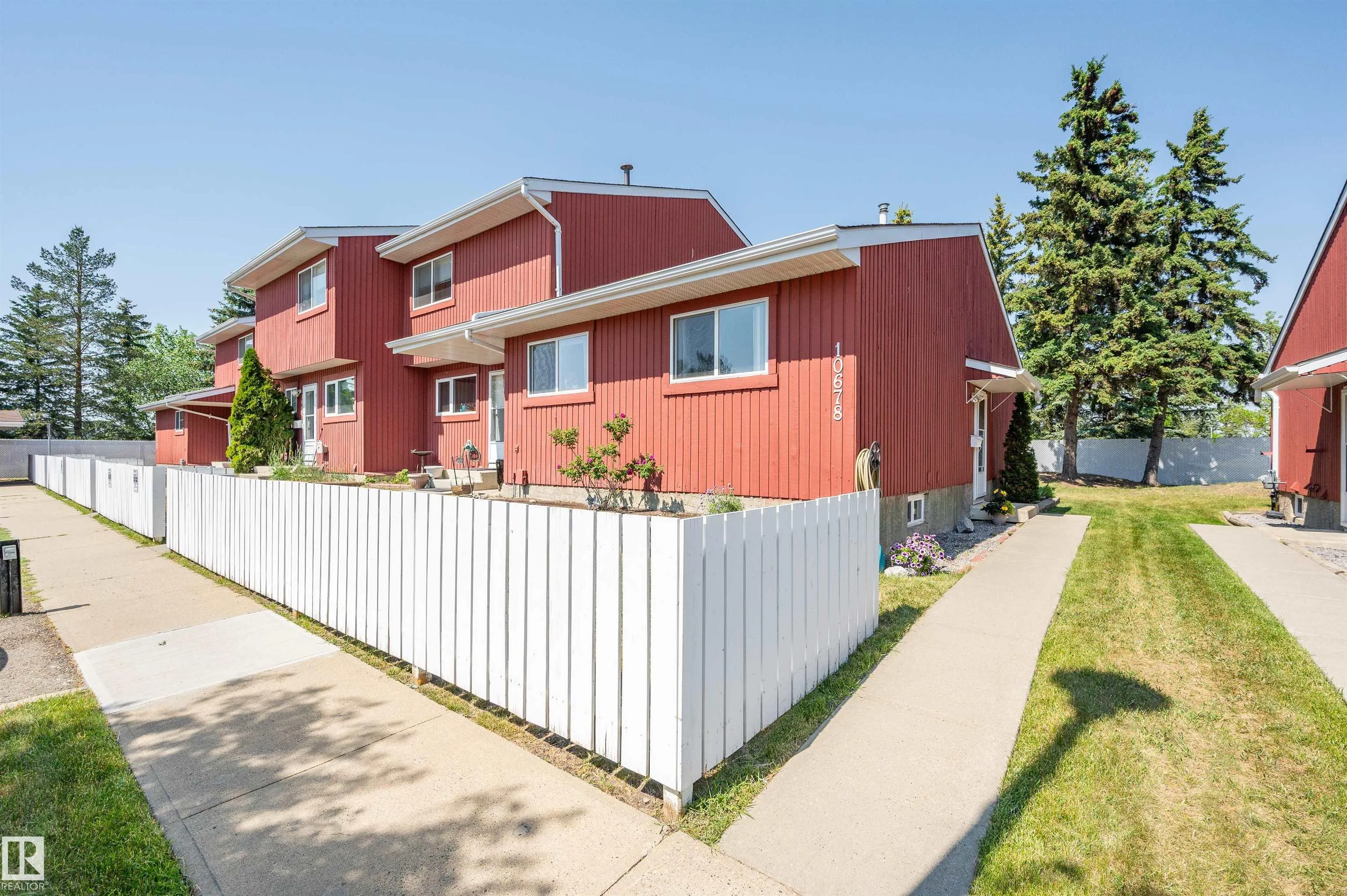 10678 Beaumaris Road