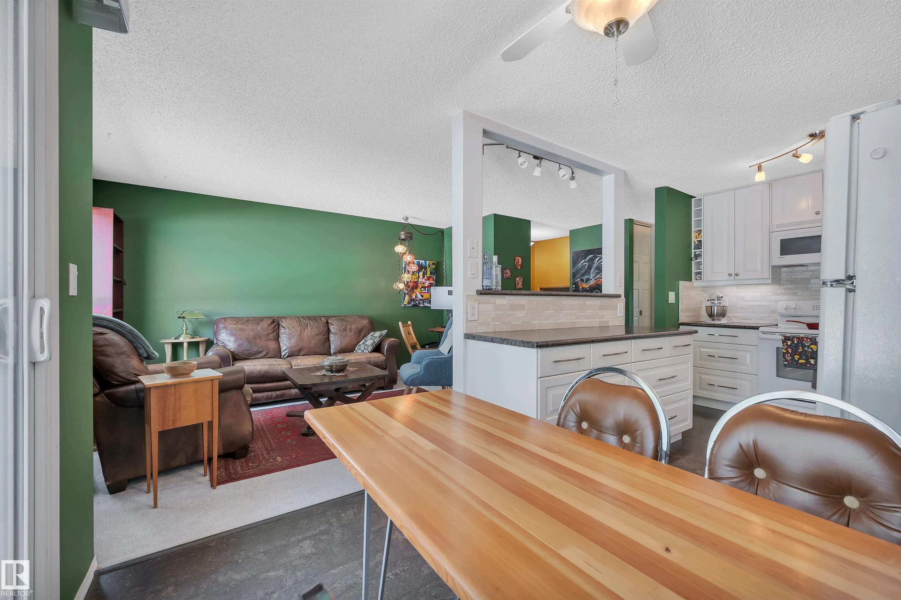 10678 Beaumaris Road