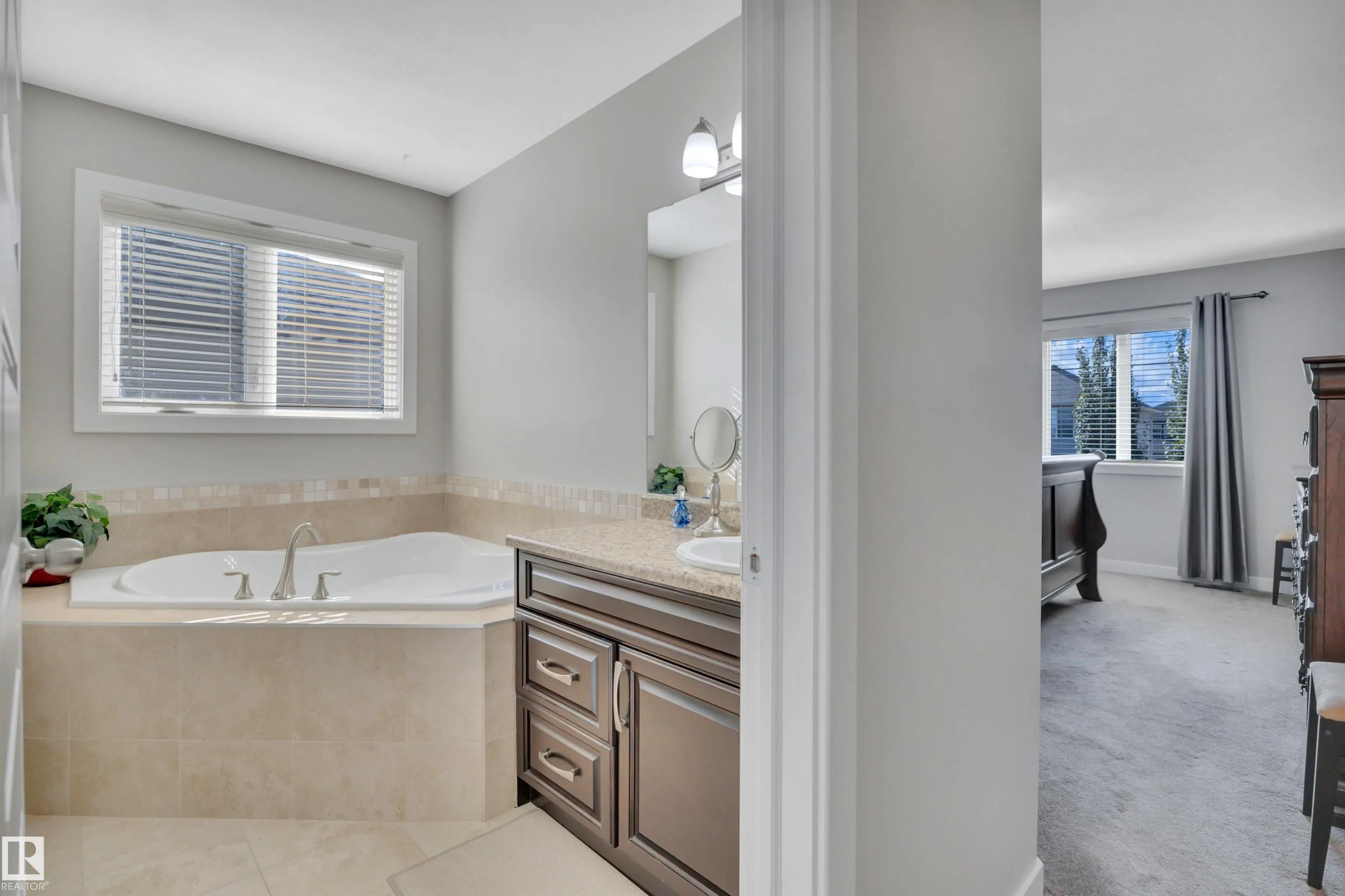 32 HARRINGTON Bay