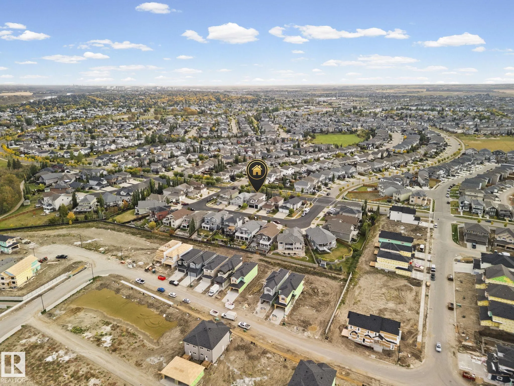 33 COTTONWOOD Crescent