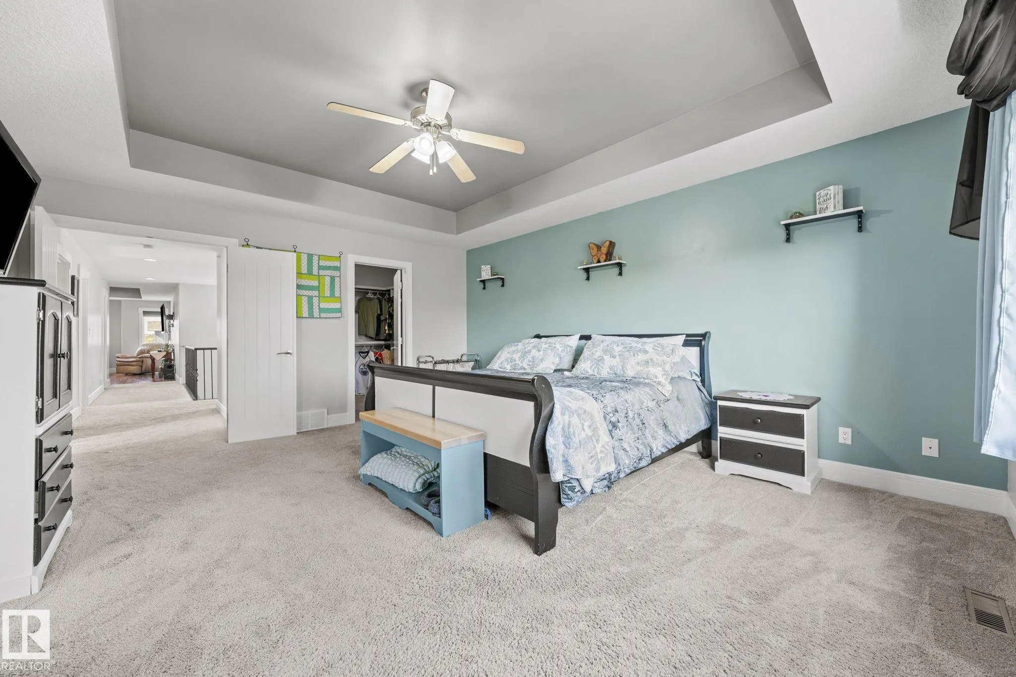 33 COTTONWOOD Crescent