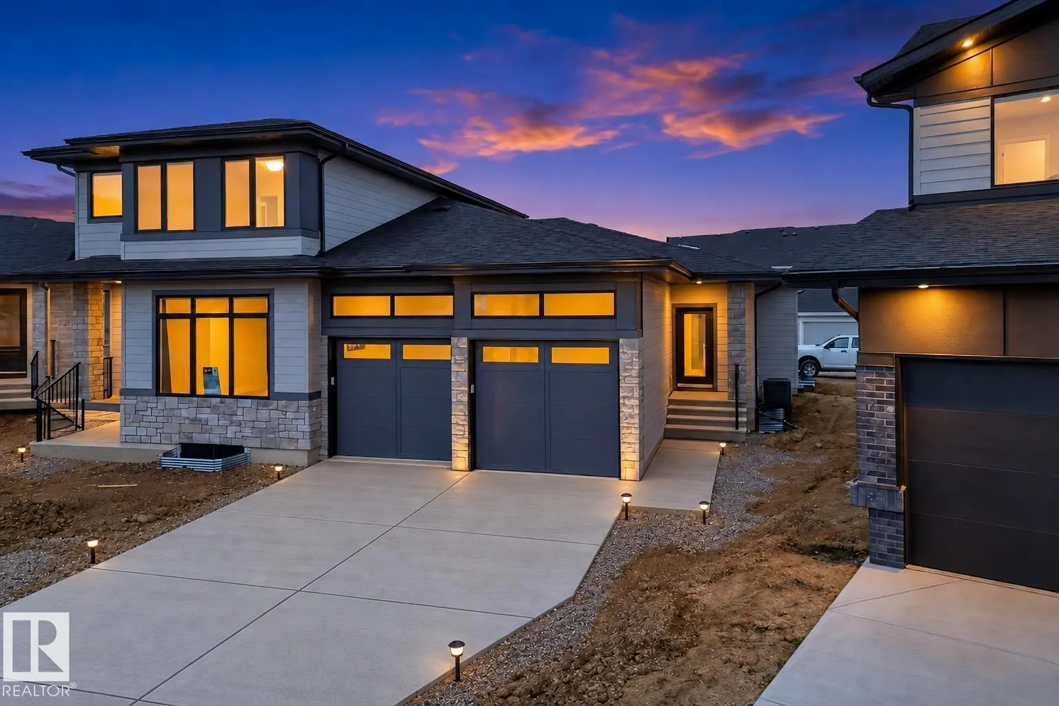 99 NEWBURY Circle