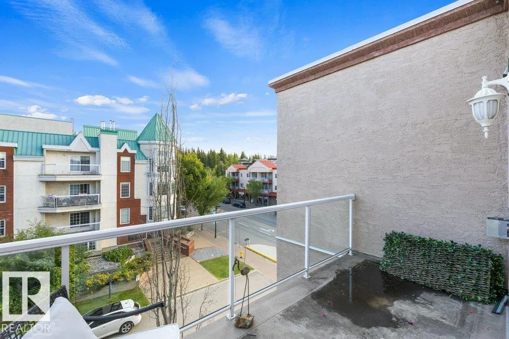 5 PERRON Street