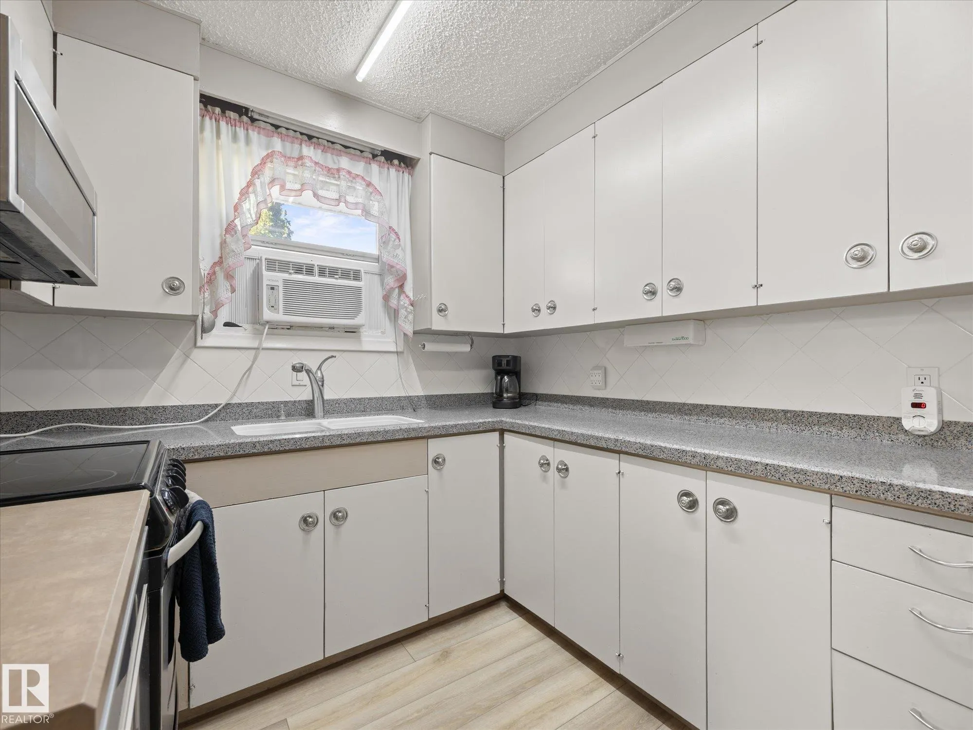 12408 134 Street